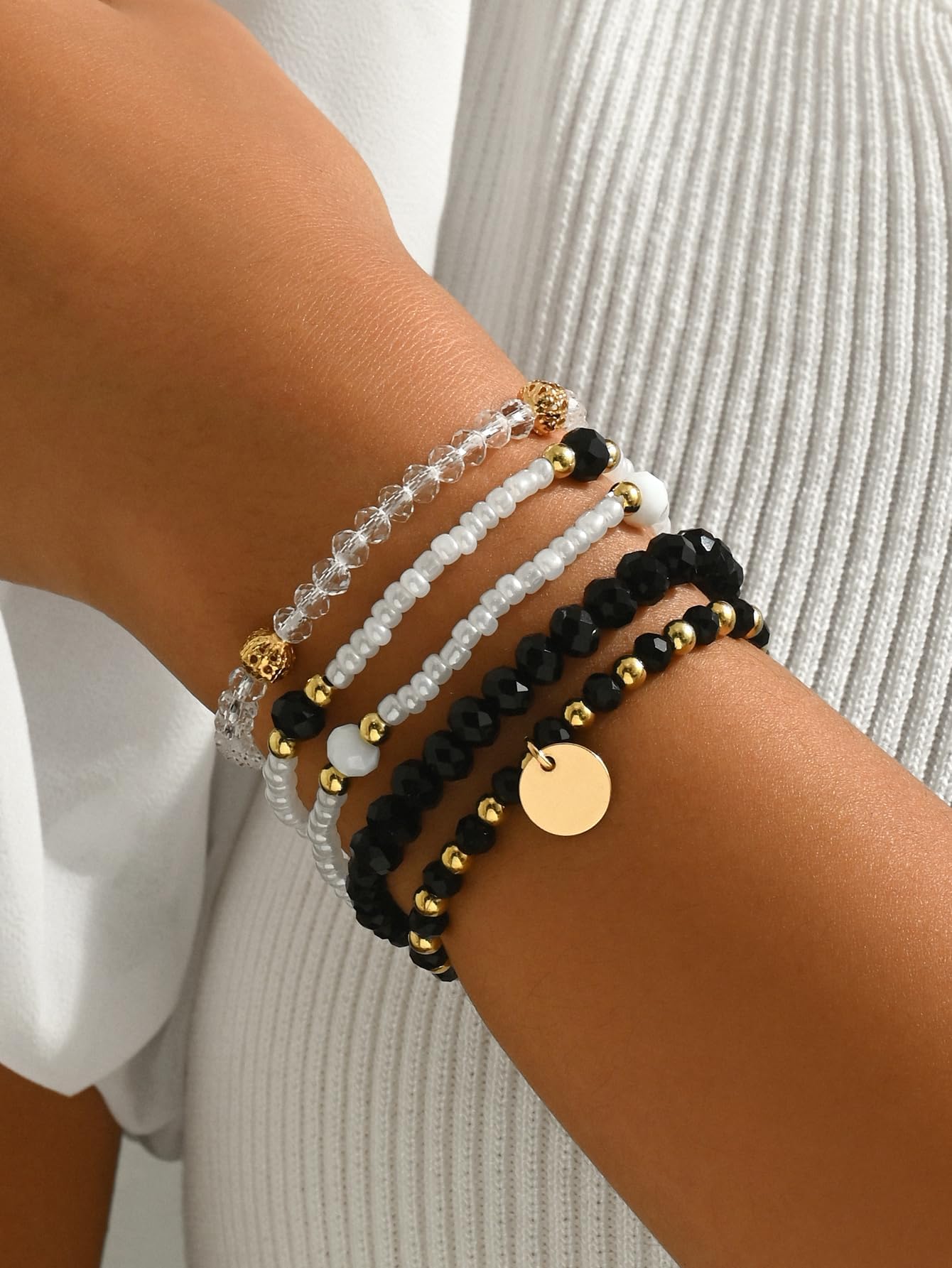 5-Pack Beaded Bracelet Set for Women, Layered Stackable Stretch Bracelets, Black White Gold Boho Beads Bracelets, Dainty Charm Bracelet Set for Girls, Trendy Fashion Jewelry Gifts