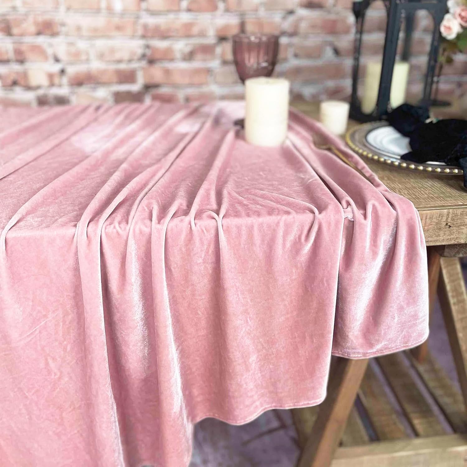 EHLDekol Velvet Tablecloth, Luxurious Elegant Rectangle Table Cover in Beautiful Dusty Pink for Weddings, Parties, Baby Showers and Events, Durable Seams for Long-Lasting Use((Dusty Pink, 60"*102")