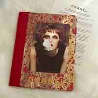 CHANEL - ⑤CHANELシャネル1997-1998秋冬ブックレット＆CHANEL雑誌２冊 CHANEL - ⑤CHANELシャネル1997-1998秋冬ブックレット＆CHANEL