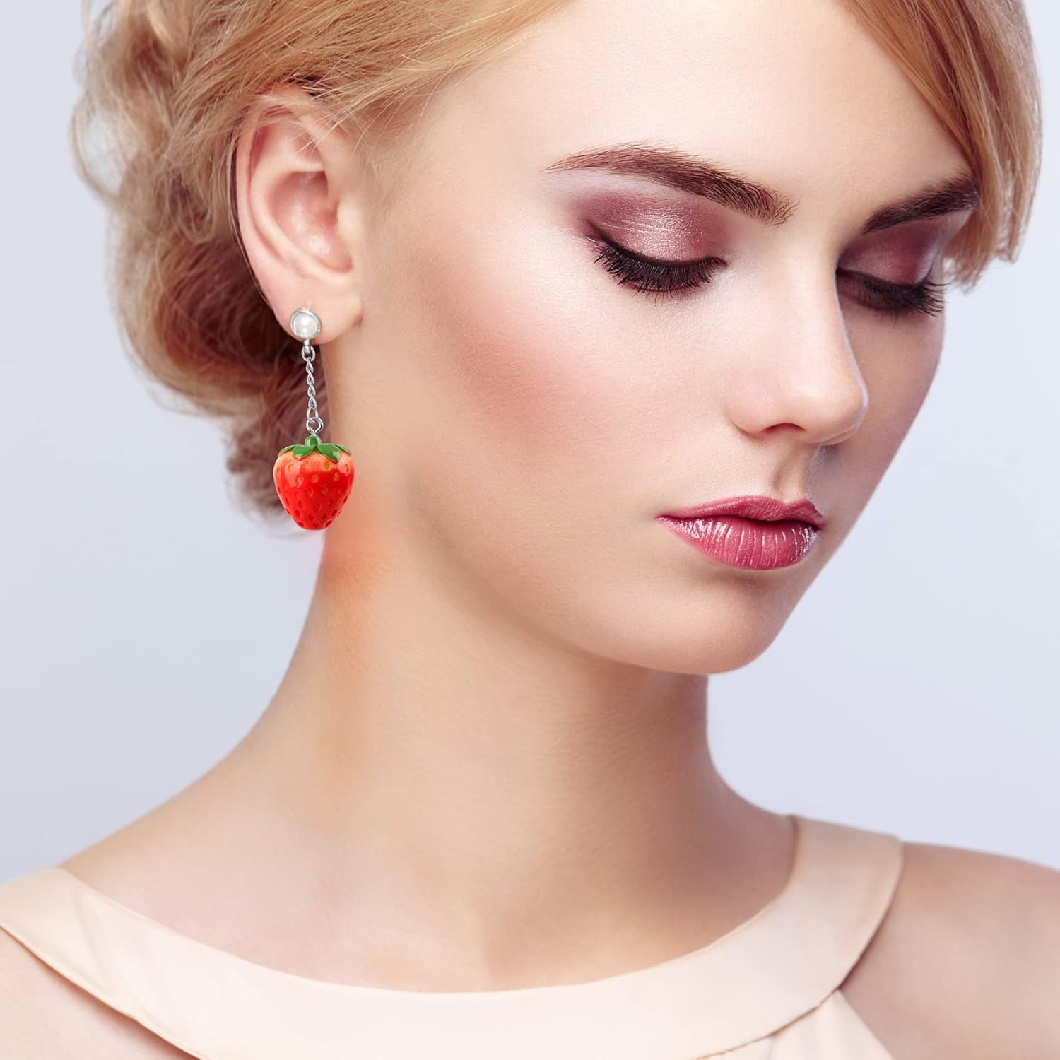 OIIKI 30Pcs 3D Red Strawberry Pendants, Cute Resin Hanging Fruit Beads DIY Crafts Supplies Decorative Accessories for Jewelry Making Necklaces Earrings Bracelets - Image 5