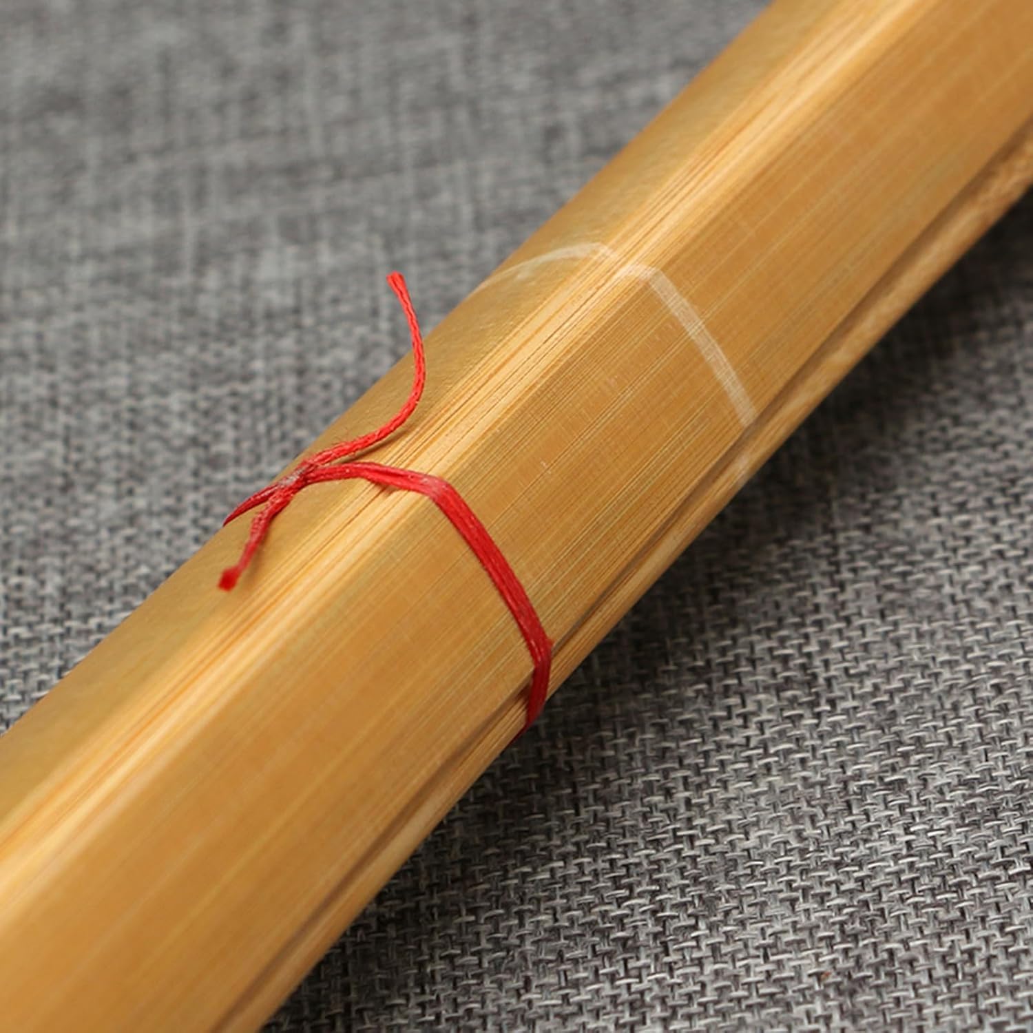 Épée de samouraï en Bambou Naturel,Épées en Bois de Pratique du Kendo,Katana Japonais en Bois Fait à la Main pour l'entraînement,Les Cadeaux,Le Cosplay-2PCS||120CM