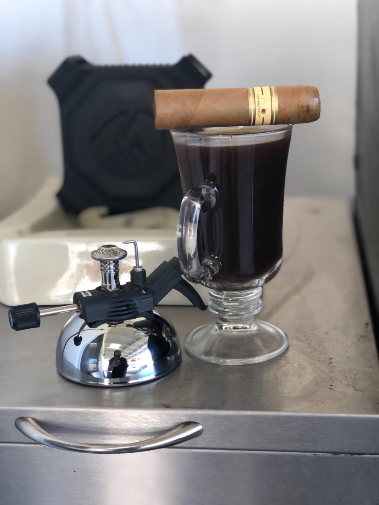 Alec Bradley Table Top Torch Lighter with 2 Hour Continuous