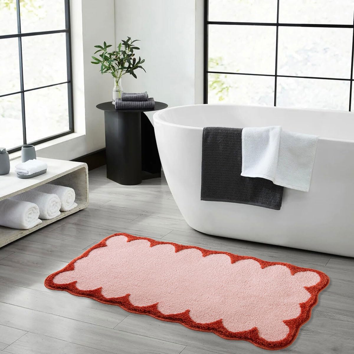 Scalloped Bathroom Runner Rug Pink Long Bath Mat for Bathroom Non Slip Washable Cute Bath Mats Microfiber Absorbent Soft Aesthetic Preppy Large Bath Rugs for Bedroom Tub Sink 24" x 60"