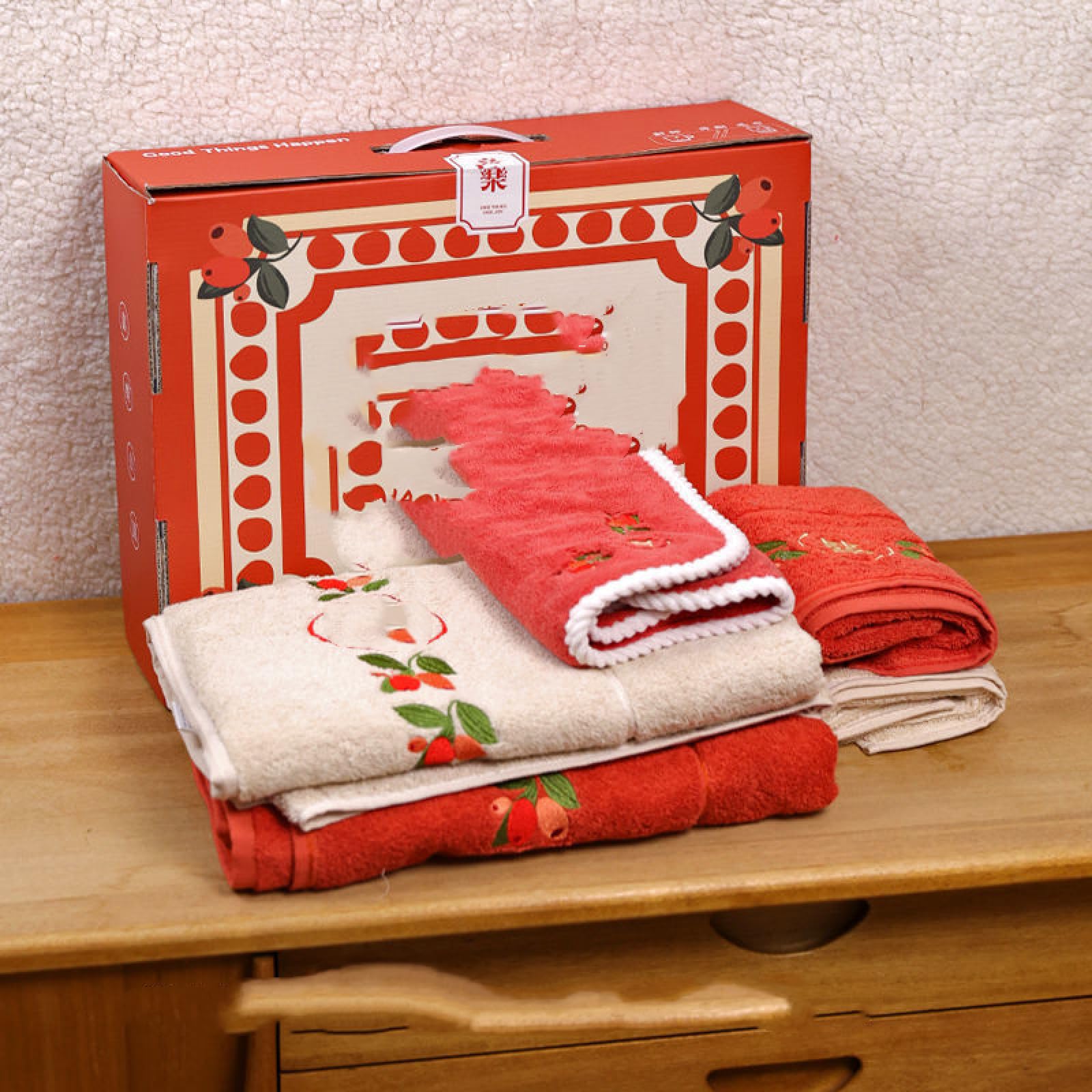 Amazon｜MoHaoCommerce レッドタオル ウェディング用品 お祝いハンド  