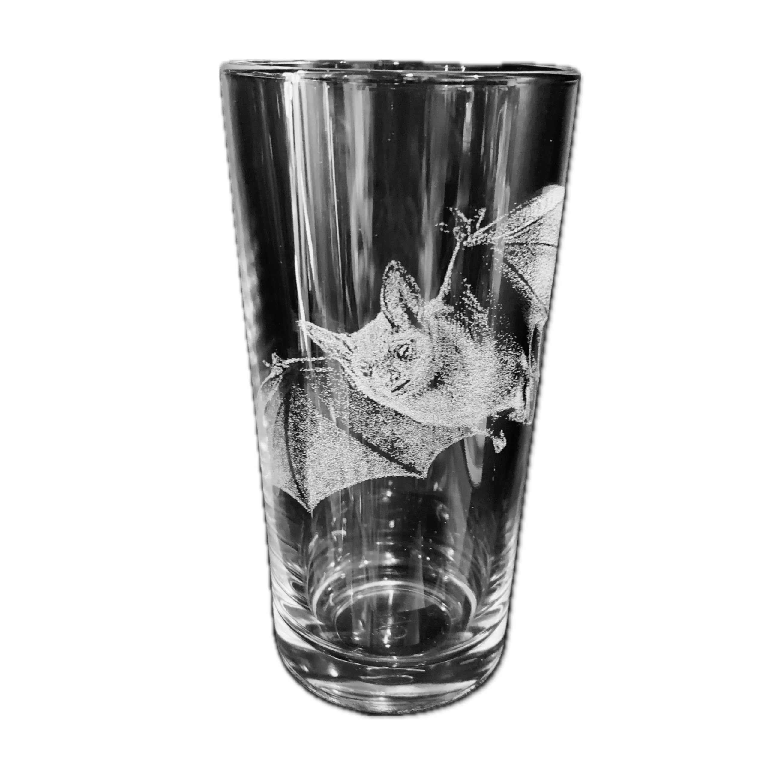 Animal Engraved Glass - Personalised Etched, Gift, Wine, Pint, Whiskey, Gin, Decanter, Cup, Tea, Shot, Christmas, Birthday, Brandy, Coffee, Mug, Beer, Set, vase, Bottle, Wedding, (BAT)