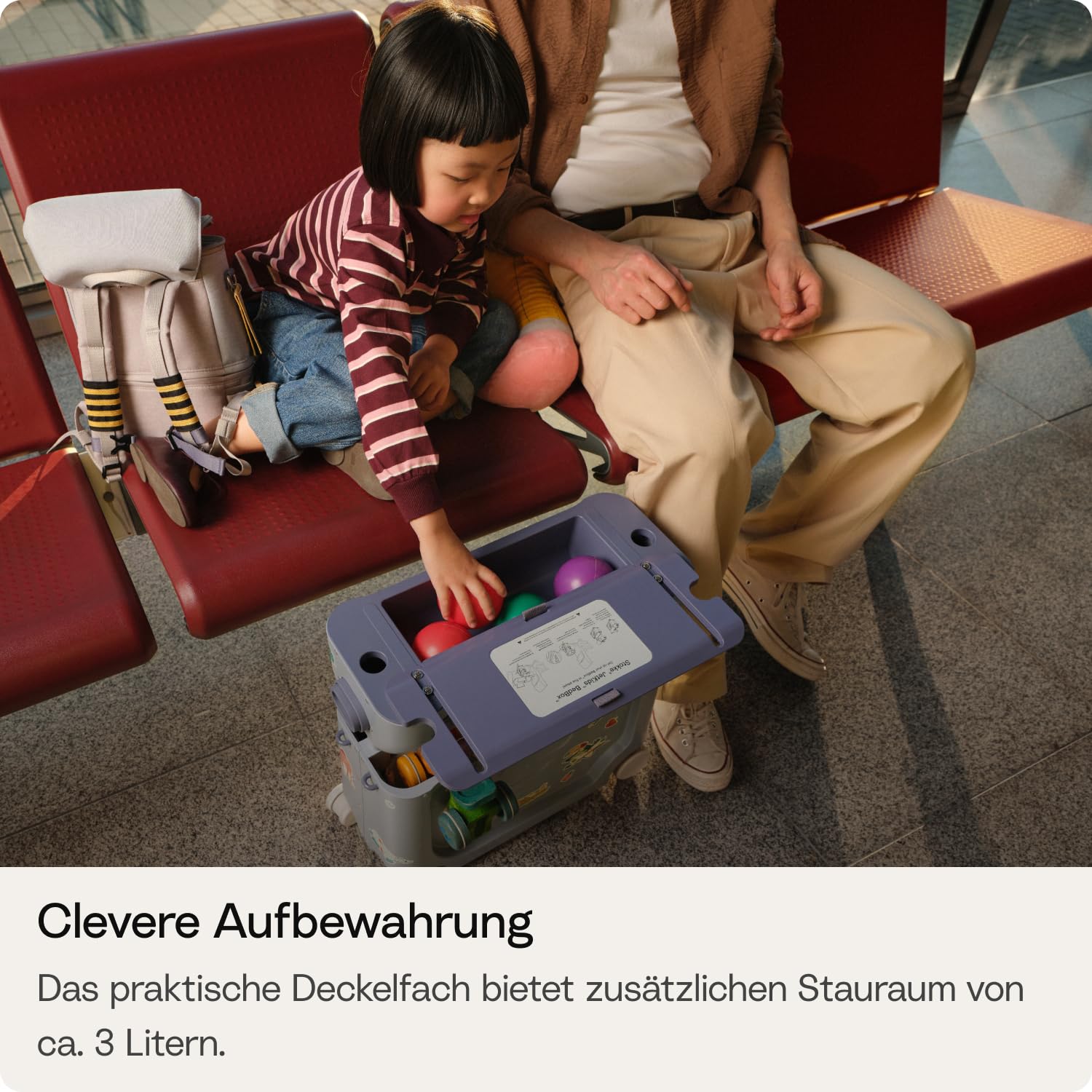 Stokke JetKids Travel Bundle, Hazy Lilac - Enthält den BedBox Aufsitzkoffer & das Backpack - Ideal für Kinder von 2-7 Jahren (bis 35 kg)