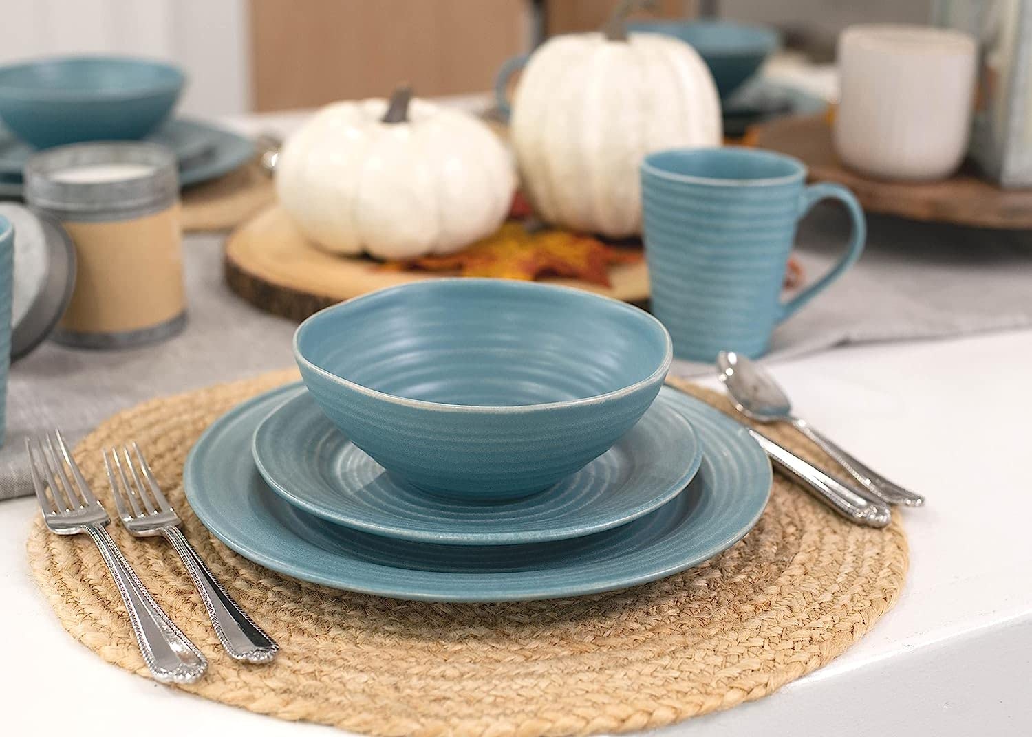 Elanze Designs Uroczy elegancki prążkowany nowoczesny wygląd ceramiki ceramicznej kamionka talerz talerz kubek i miska kuchnia naczynia zastawa obiadowa 16-częściowy zestaw – serwis dla 4 osób,