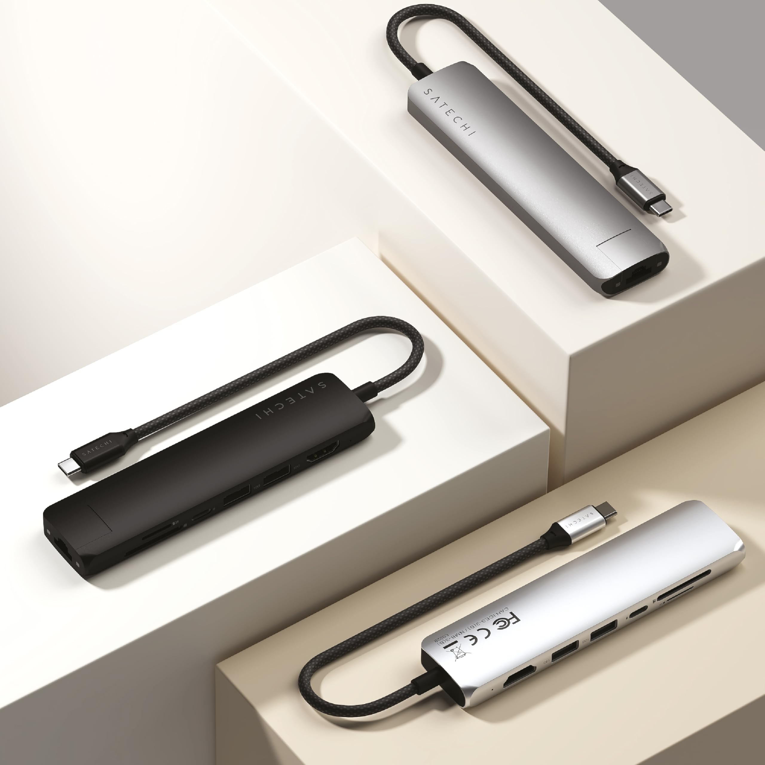 SATECHI 7-in-1 Slim-Plus USB-C Hub, Space Grau | 100-W-PD, HDMI 4K@60 Hz, Ethernet, 2 USB-A Anschlüsse und SD/microSD-Kartenleser