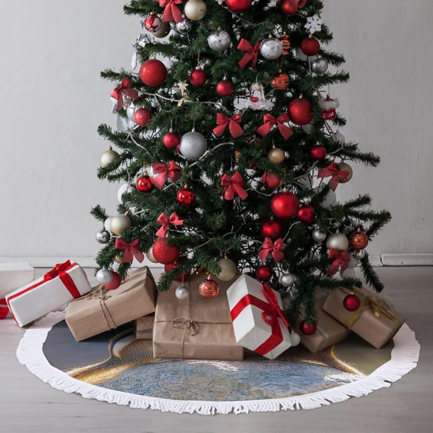 Chipmunks Kissing Christmas Tree Skirt Round Xmas Tree Mat Ornaments Tree Skirts with Tassels for Holiday Party