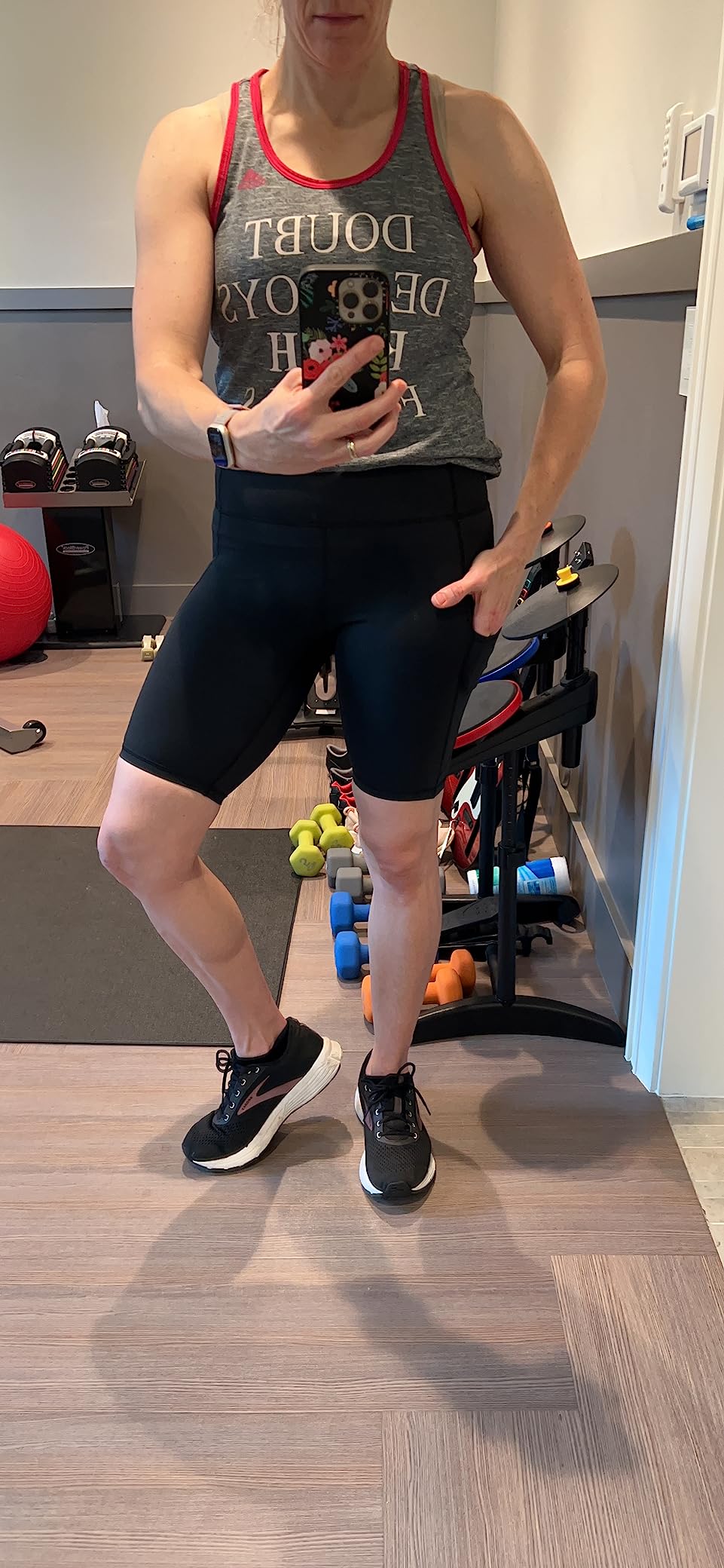 Women's Biker Shorts W/ Pockets - 10