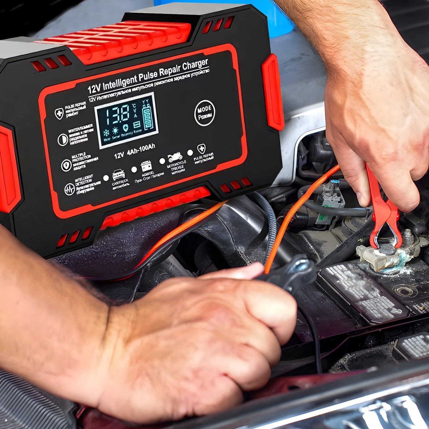 Retoo Automatyczna prostownica samochodowa 12 V/24 V 6A, LCD Smart Charger z funkcją naprawy, zintegrowany wentylator, 7 trybów ładowania, ochrona akumulatora