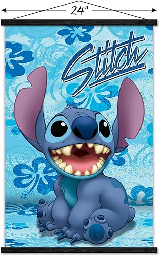 Miniatura 3 de Trends International Disney Lilo and Stitch - Póster de pared sentado, 22.37 x 34.00 pulgadas, paquete de impresión y colgador negro