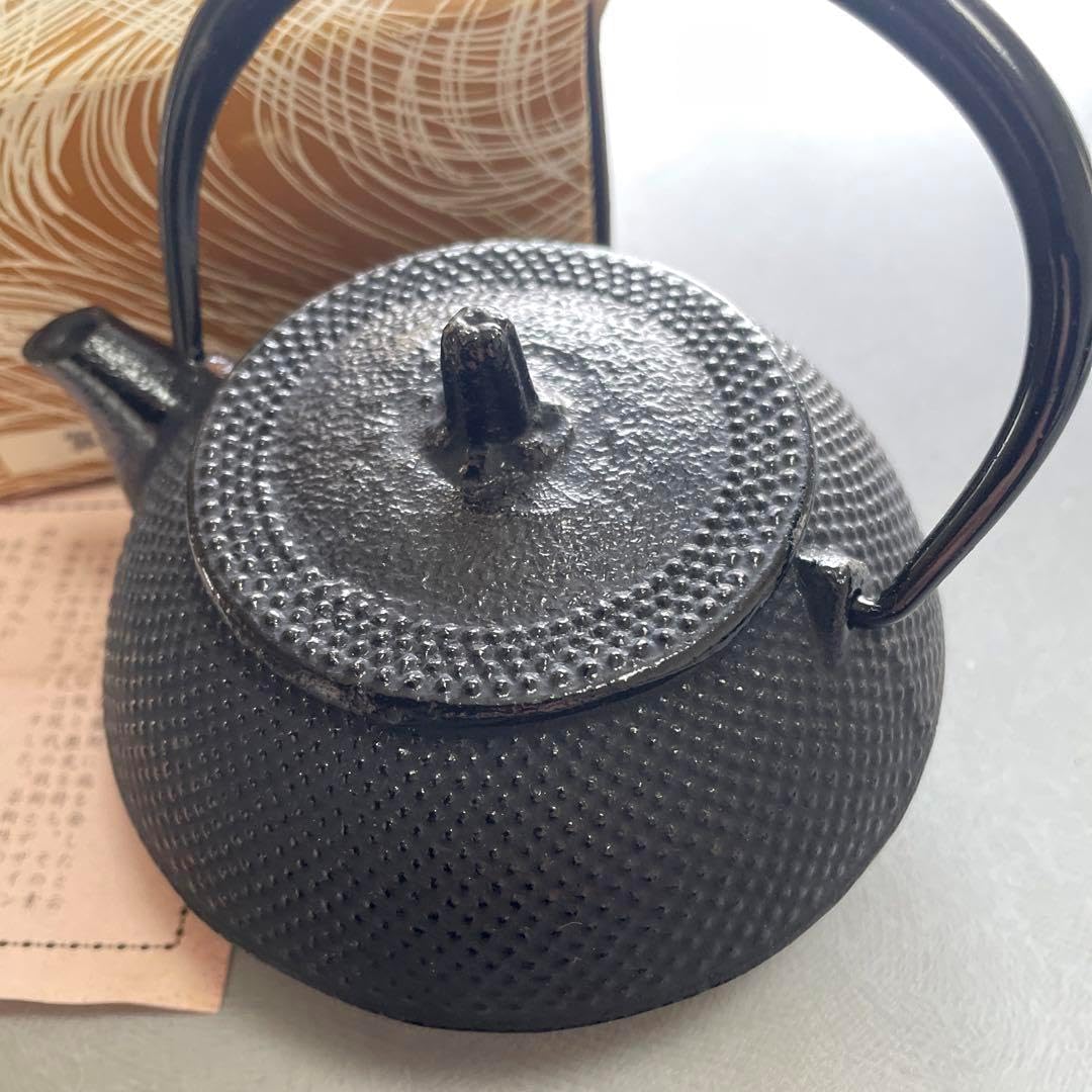 南部鉄器 やかん たまあられ 南部鉄器 南部鉄瓶 鋳吉 岩鋳鋳造所