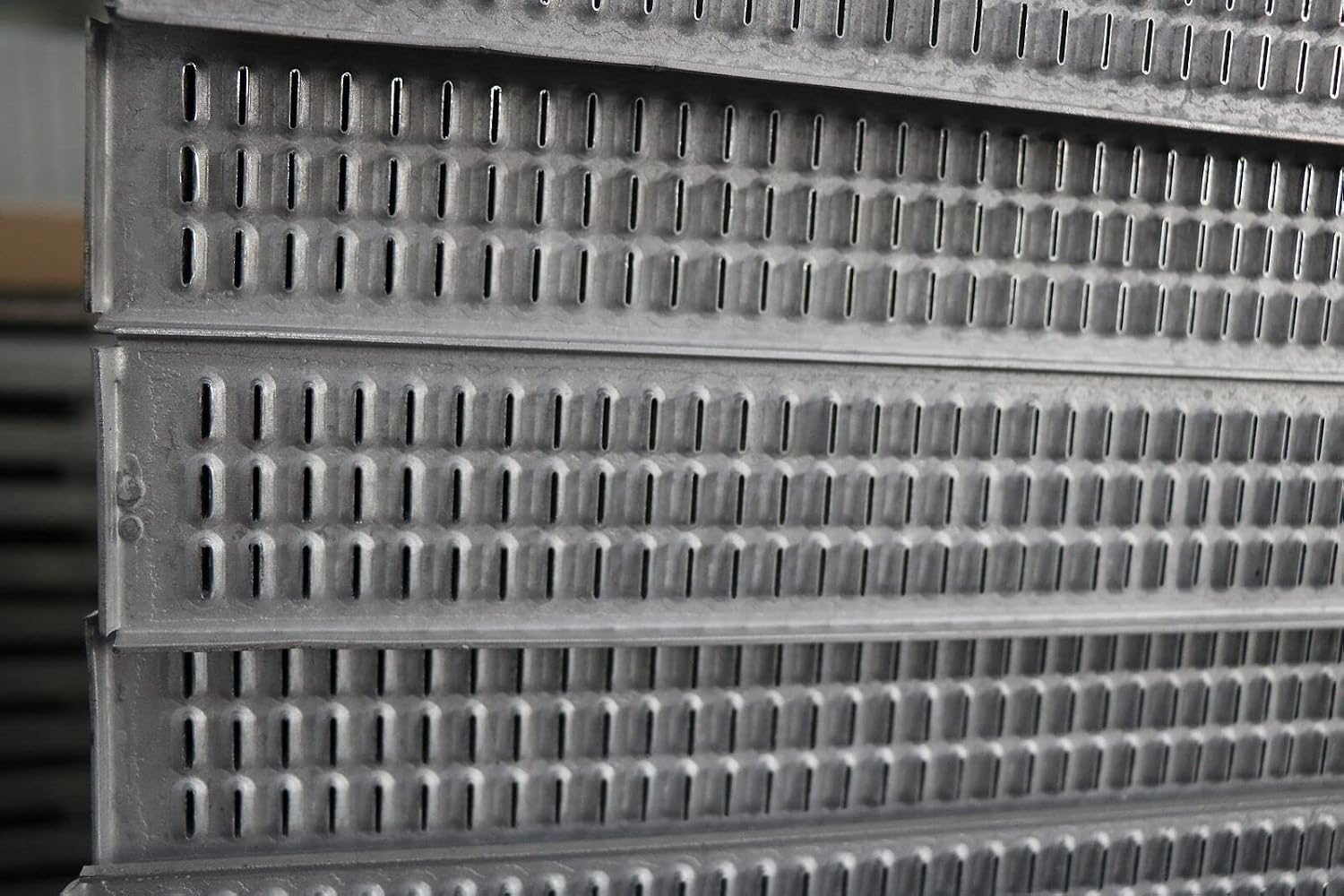 3 Row Aluminum Radiator for 1998-2003 Dodge B150 250 350/ RAM 1500 2500 3500, Radiators 1999 2000 2001 2002