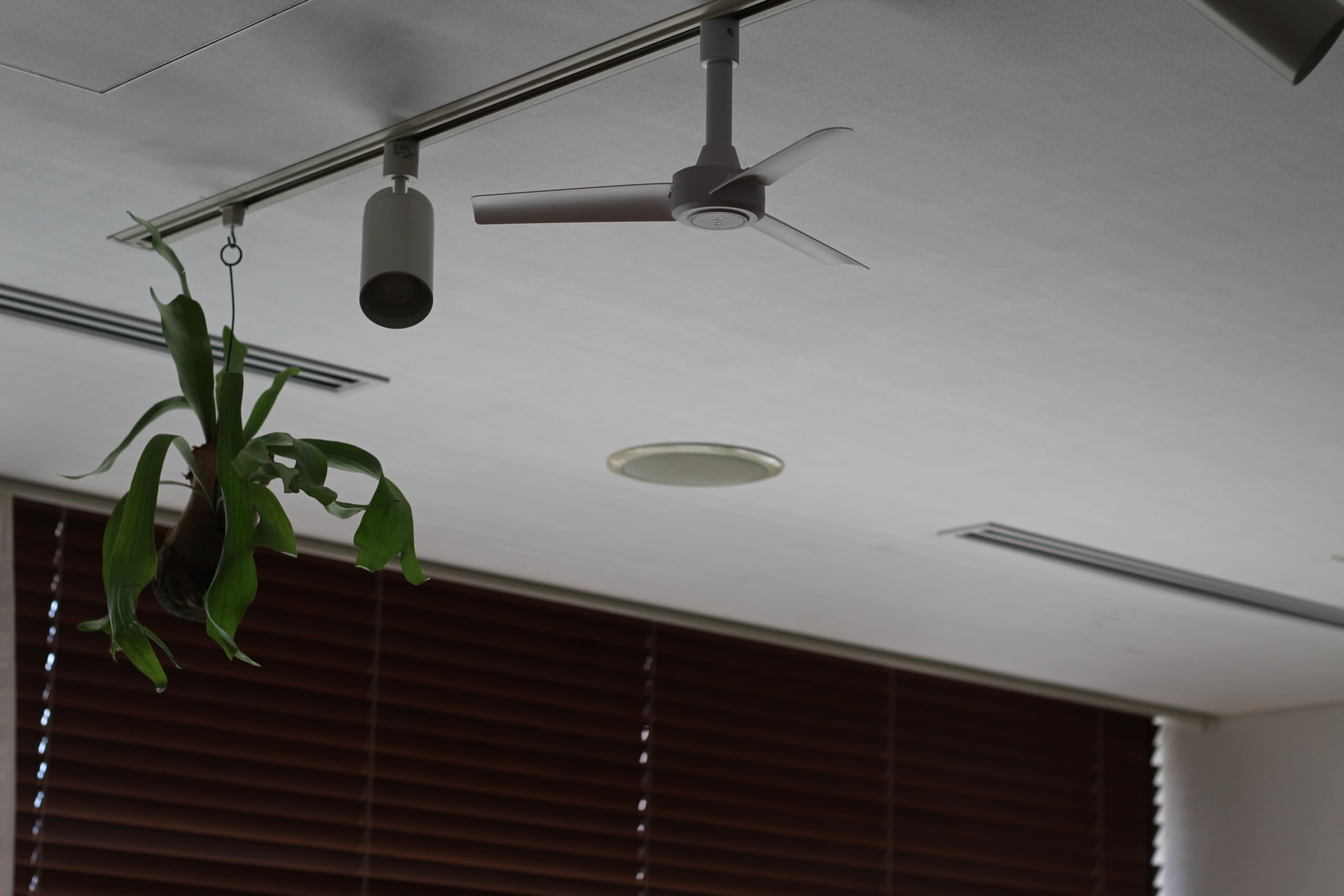 DUCT RAIL FAN 40 リモコン付き 2セット