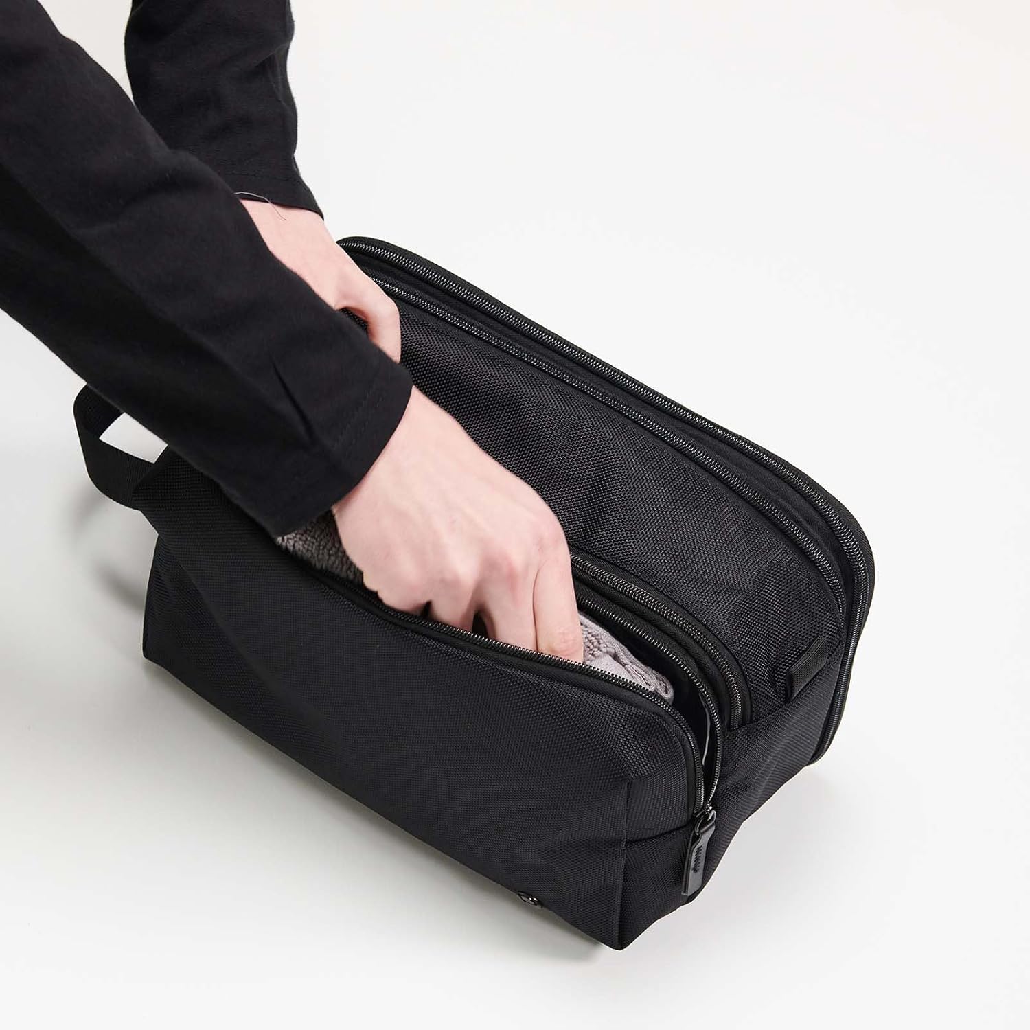 Purevave Large Compact Mens Toiletry Travel Bag Hanging, Mens Dopp Kit for Travel Waterproof, Wash Pouch Black - Image 6