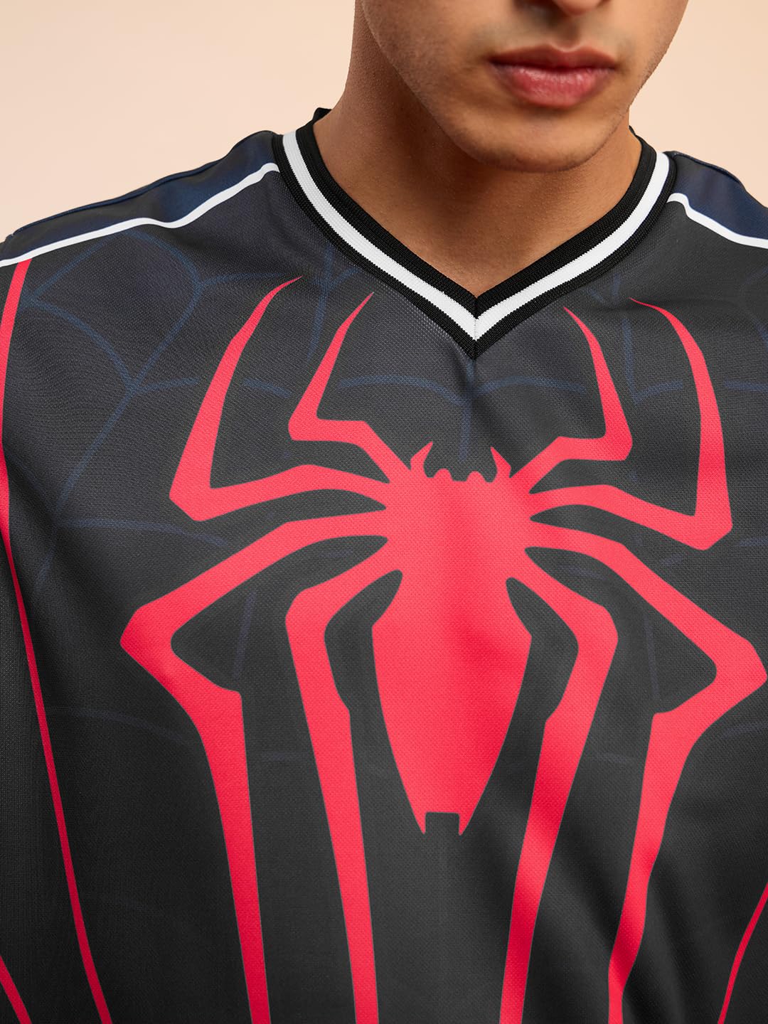 The Souled Store Marvel Herren Jungen Polyester Ärmellos V-Ausschnitt Grafikdruck Casual Einfache Streetwear