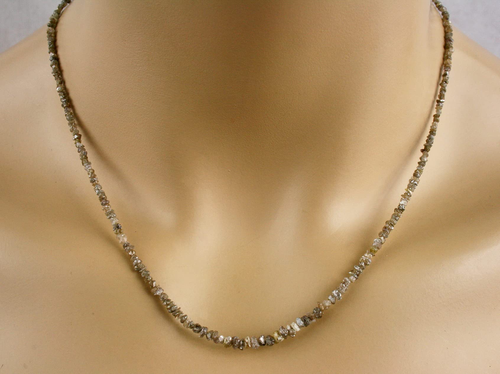Rohdiamant Kette – Collier in champagner, 24,50 ct.