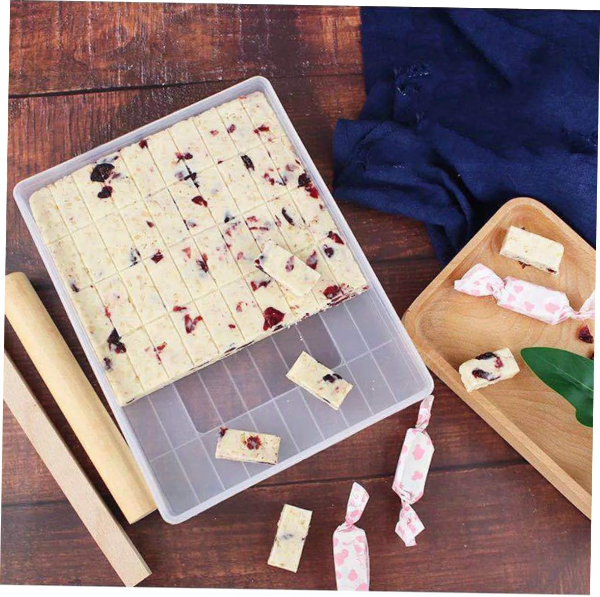 Nougat Making Kit Non-stick Baking Plate Silicone Mat White Box and Stick for Handmade Candy Pastry Mold for Nougat Biscuits