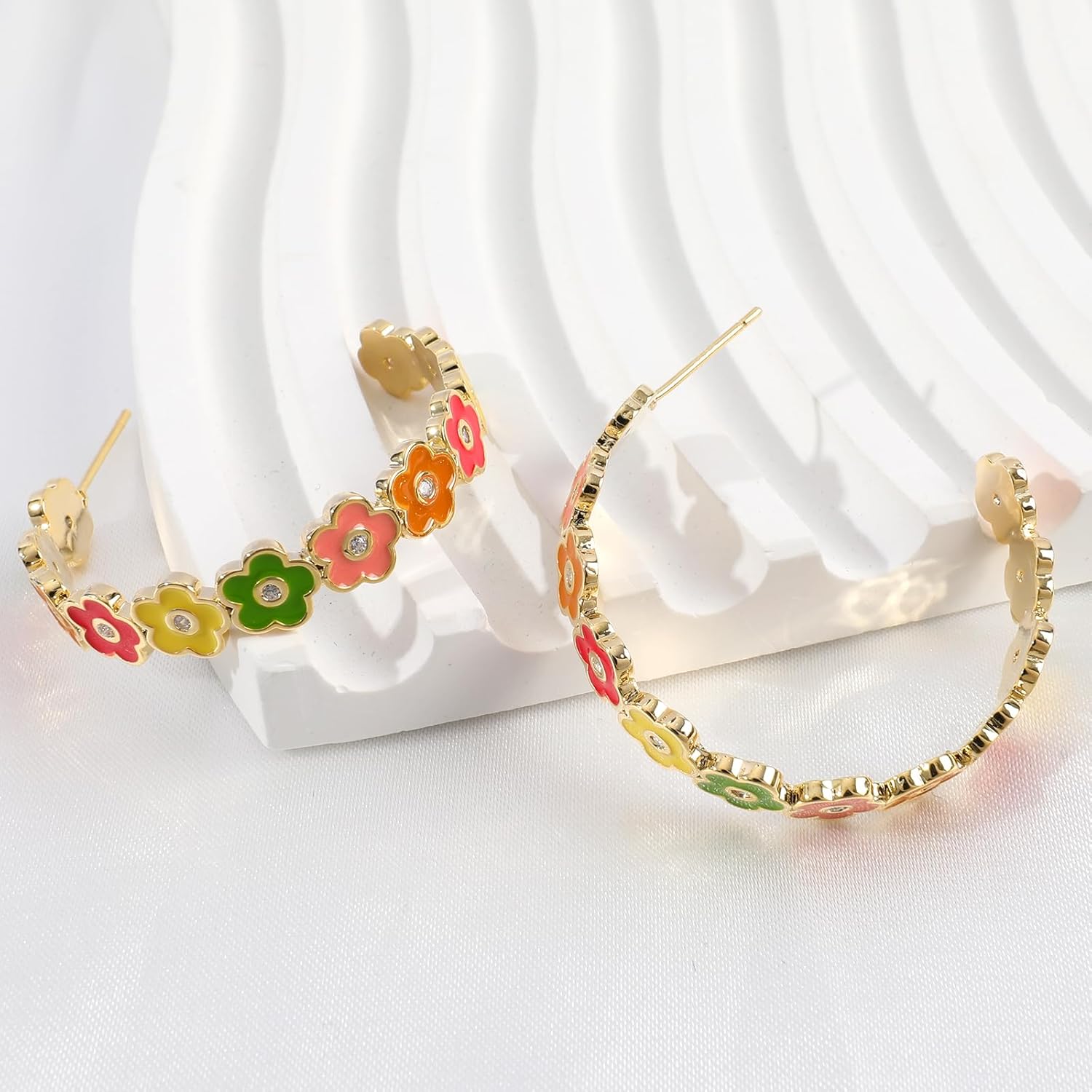 Colorful Flower Hoop Earrings for Women 14K Gold Plated Flower Open Round Hoop Earrings Enamel Floral Statement Earrings Blossom Hoop Earrings Spring Summer Beach Party Jewelry Gift for Women - Image 5