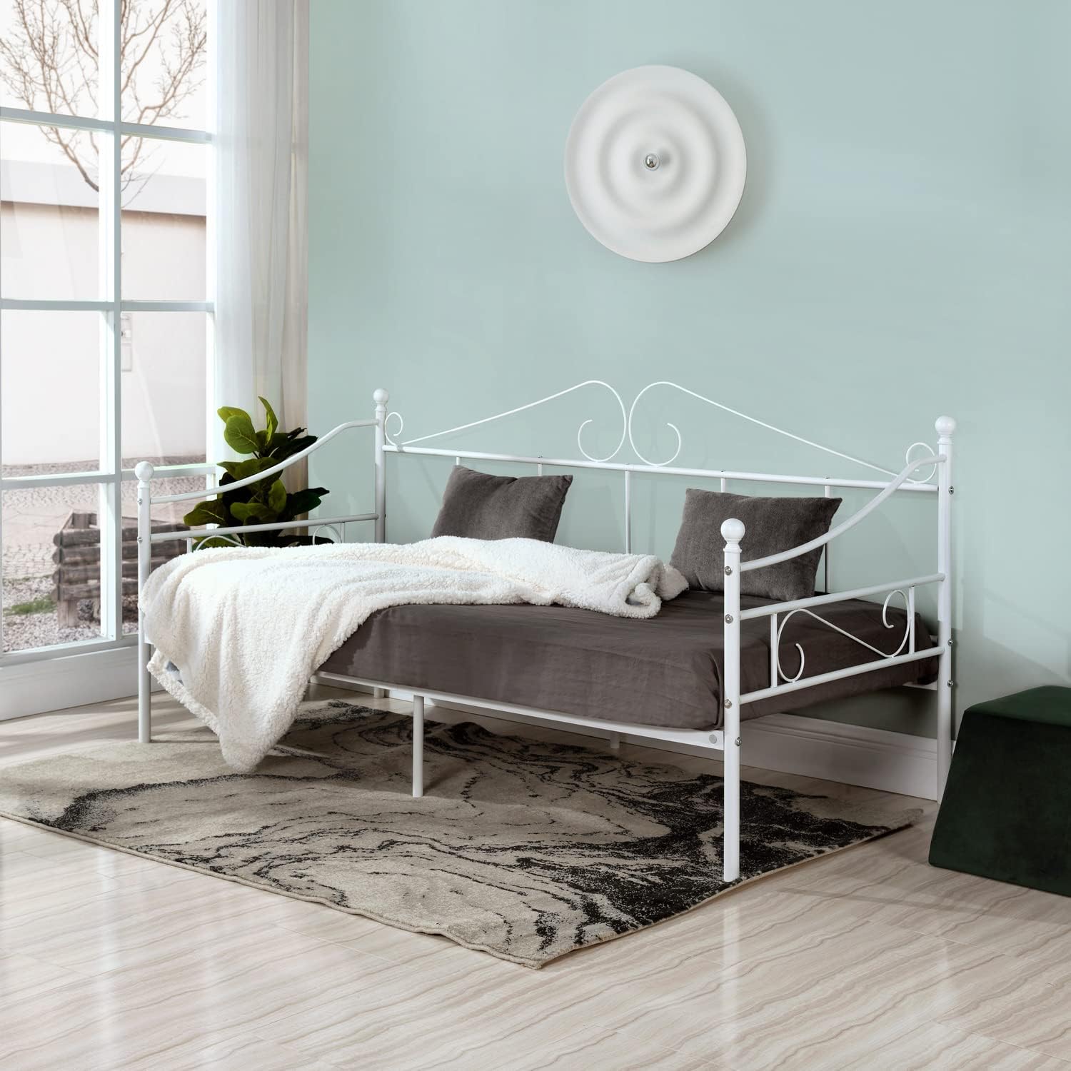 H.J WeDoo Victorian Style Metal Single Day Bed Frame Guest Sofa Bed