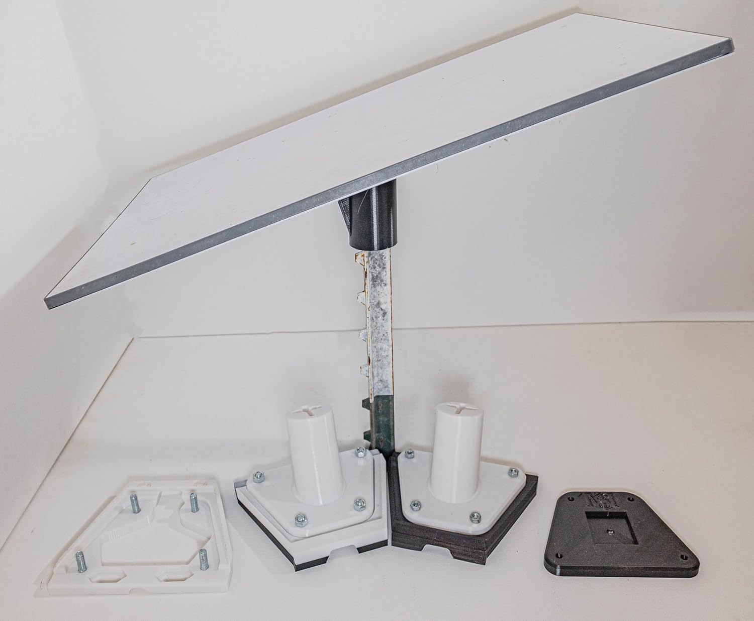 Gen 3Starlink T Post Fence Mount