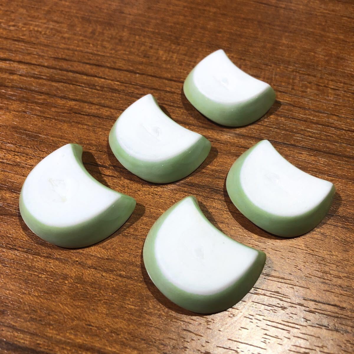 Amazon.co.jp: 〈〉深川製磁 箸置き グリーン楓 紅葉 楓 もみじ かえで