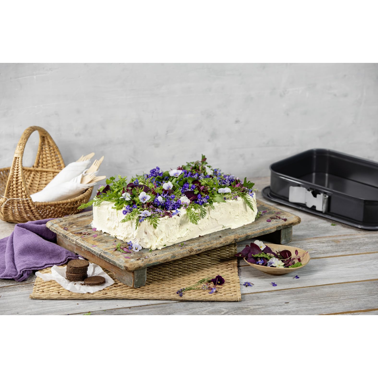 Original Kaiser La Forme Plus Springform eckig 35 x 24 cm, Backform rechteckig, Kuchenform mit Emailleboden, schnittfest, Tiramisu Form antihaftbeschichtet, schnittfest