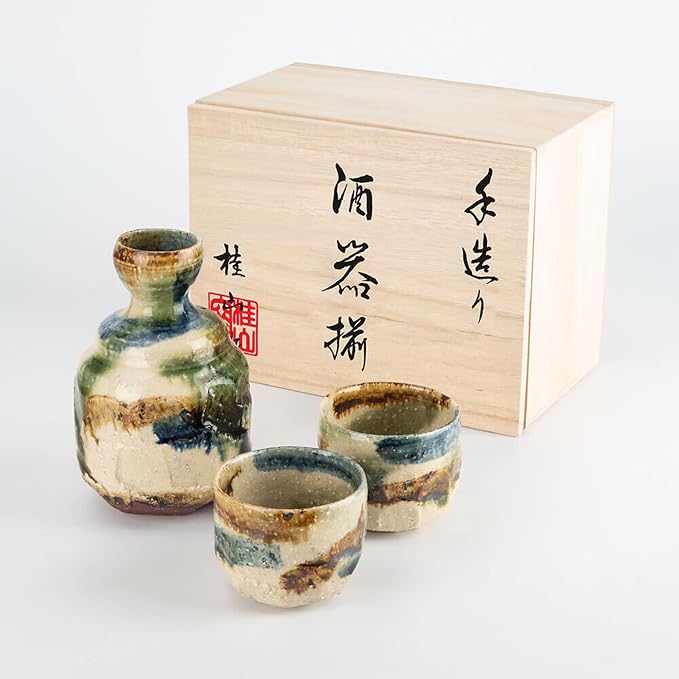 Mino Ware Sake Decanter with 2 Guinomi Cups, Oribe Green