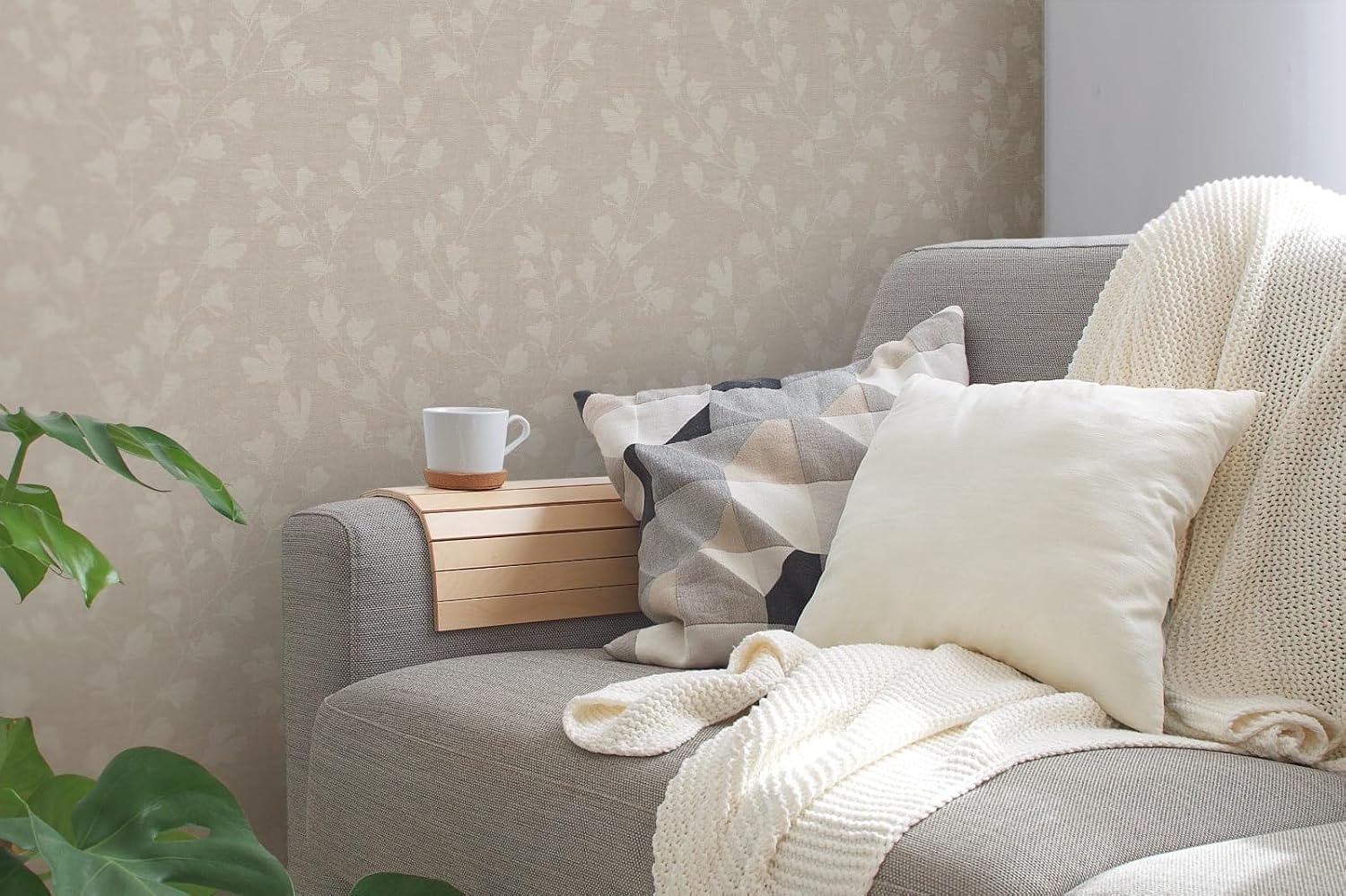 A.S. Création Greige Nara 387474 Non-Woven Wallpaper with Leaf Tendril Design Grey/Beige 10.05 m x 0.53 m Made in Germany