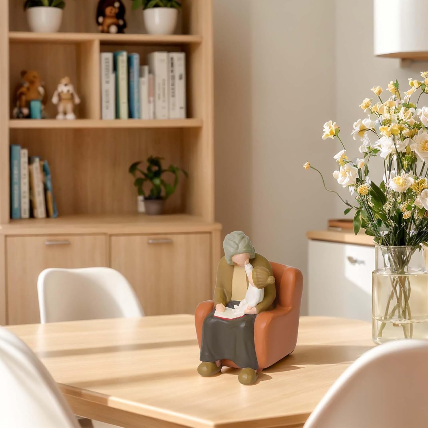 Lnrkai Gifts for Grandma, Great Grandma Gifts for Mother's Day Anniversary, First Time Grandmother Gift, Sculpted Hand-Painted Nana Figure - Image 5