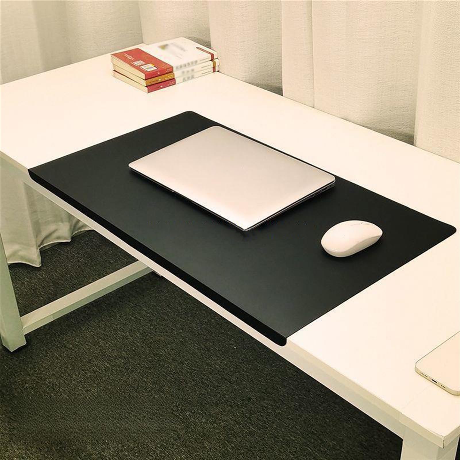 Lifup Sottomano da Scrivania in Similpelle Impermeabile, Struttura in Acciaio con Profilo a L, Nero 40 x 30 x 2 cm