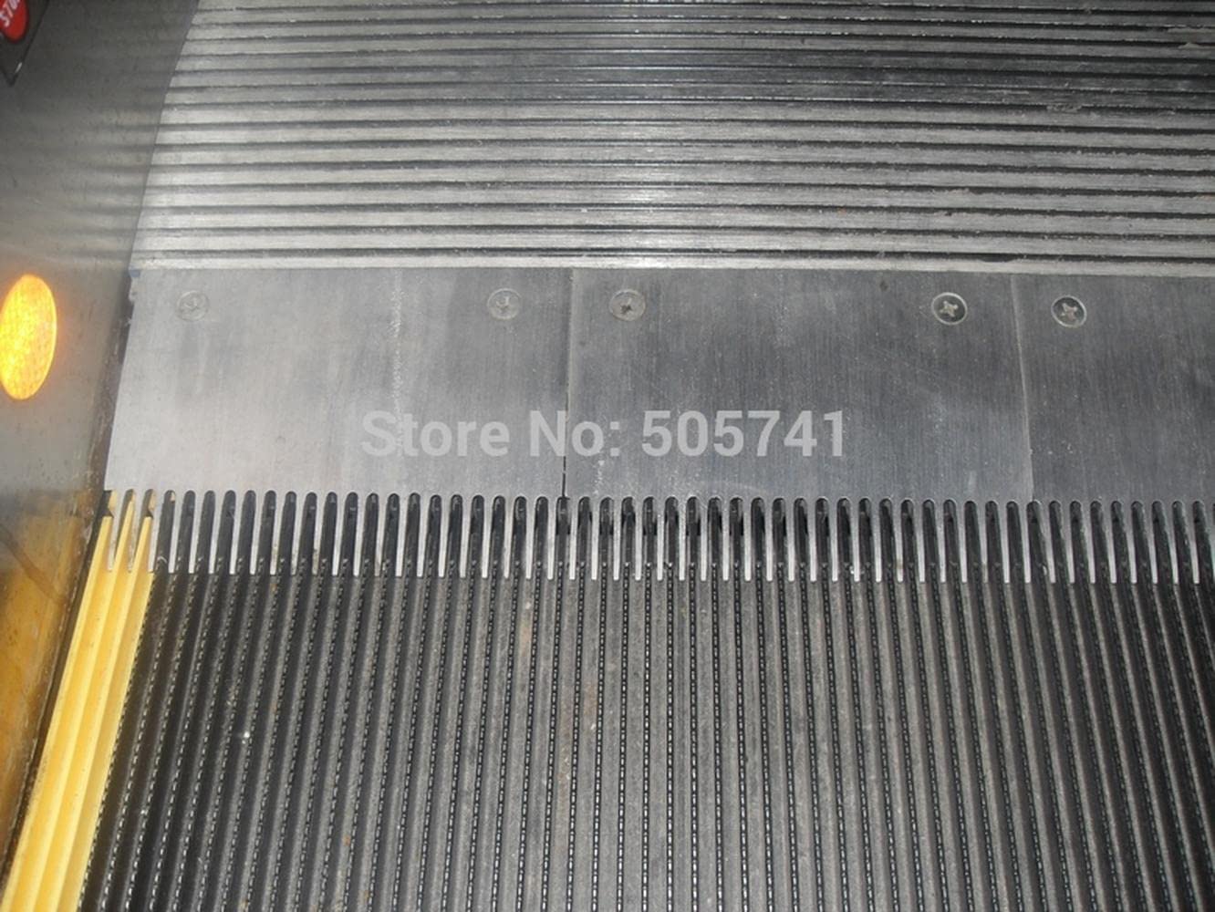 Elevator/Escalator Left Comb Board XAA453AV2
