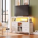 VERMESS TV Stand avec des sorties de puissance et LED Lumière, 4 Drawers de tissu Centre de divertissement pour TV 32/45/55/65 pouces, Console multimédia avec rangement pour salon ou chambre, blanc