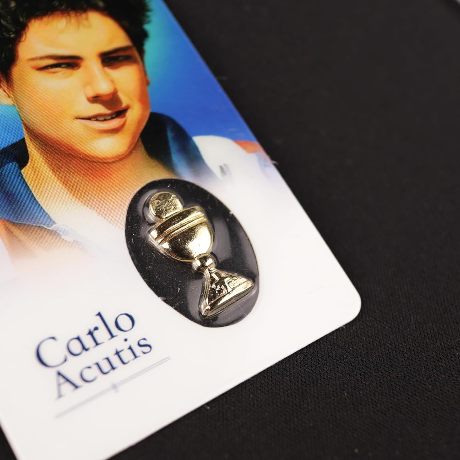 Needzo Carlo Acutis Prayer Card with Chalice Medal, Patron Saint of The Internet, Catholic Keepsake Gift, Spanish Edition, 2.15 x 3.4 Inches - Image 3