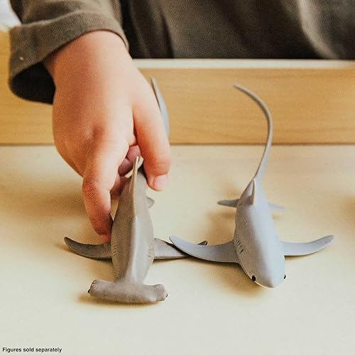 Miniatura 2 de Safari Ltd. Thresher - Figura de tiburón realista de 6.75 pulgadas, juguete educativo para niños, niñas y niños a partir de 3 años