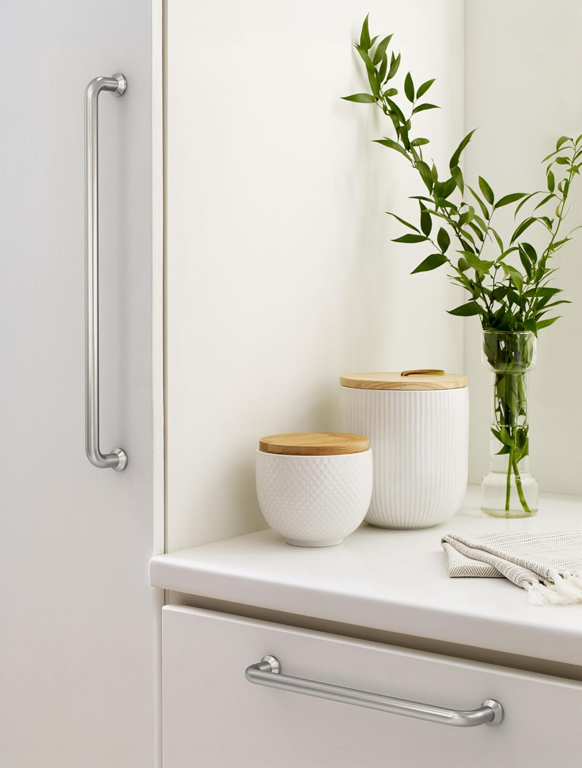 Amerock Factor 18 inch (457mm) Center-to-Center Satin Nickel Appliance Pull, BP36967G10