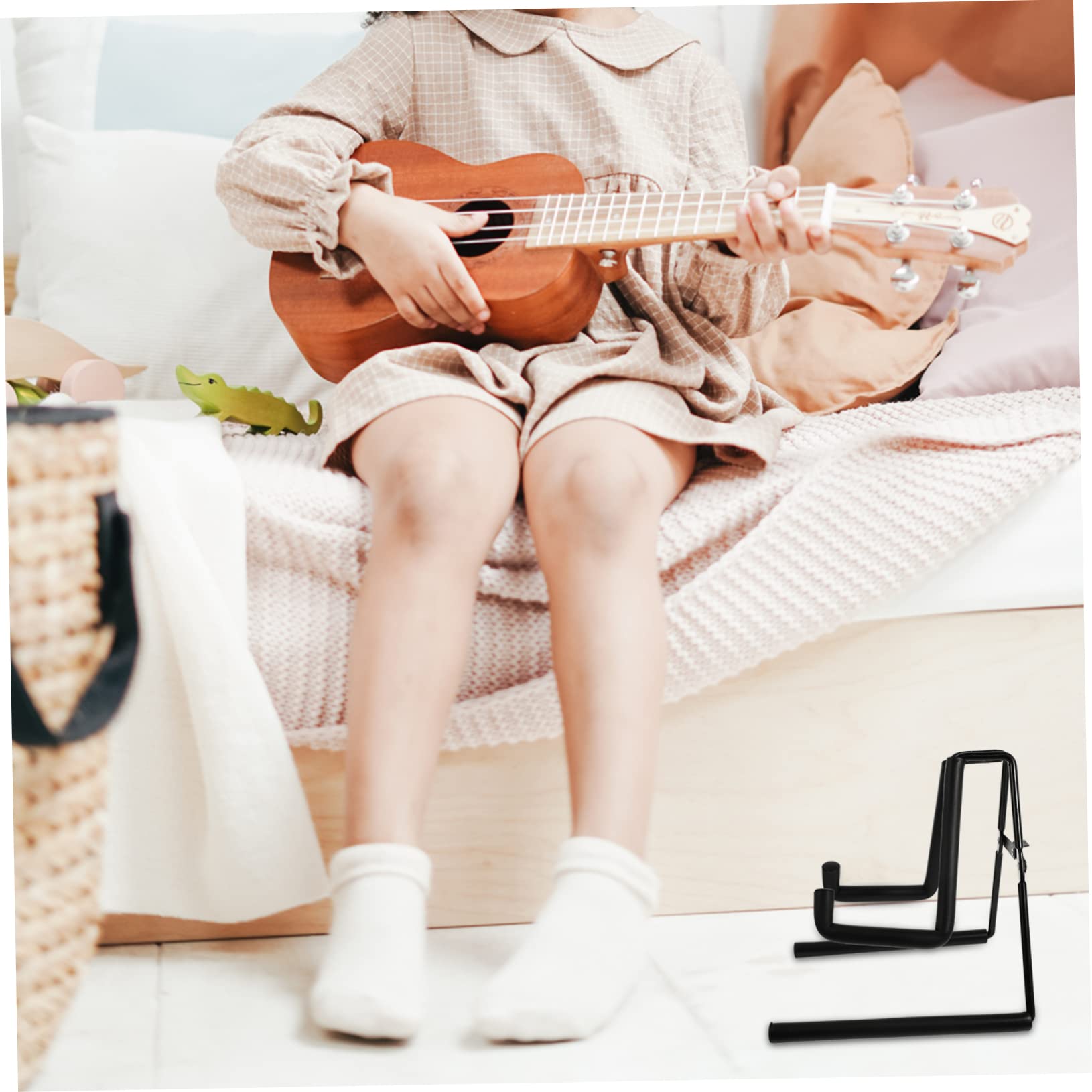 LIFKOME 1Pc Folding Guitar Holder Durable Ukulele Support with Non Slip Design Portable Skid Bracket for Guitars and Ukuleles for Musicians Black Finish