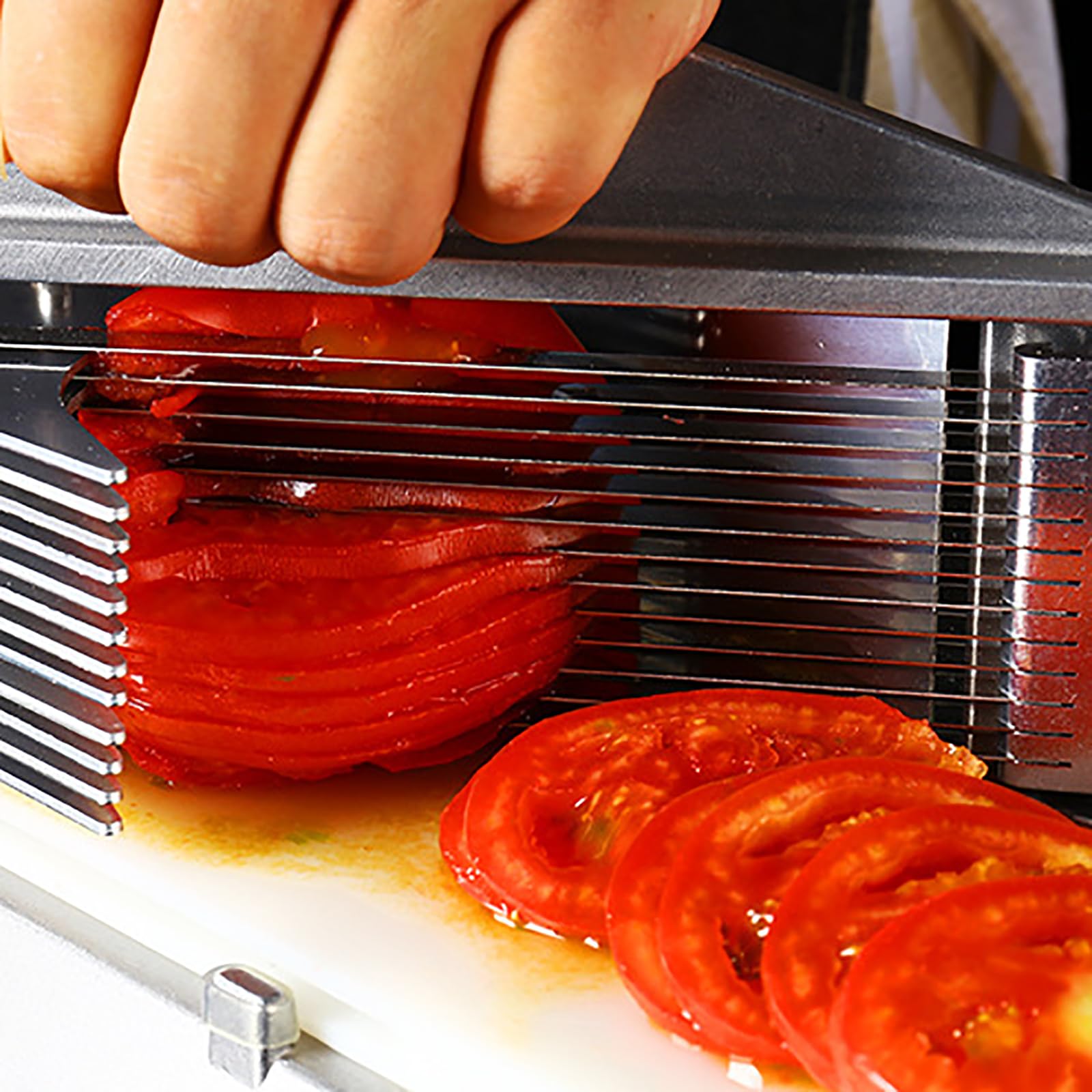 Kommerzieller Tomatenschneider, manueller Obst-Gemüseschneider, gleichmäßige Scheiben für Effizienz im Restaurant und zu Hause