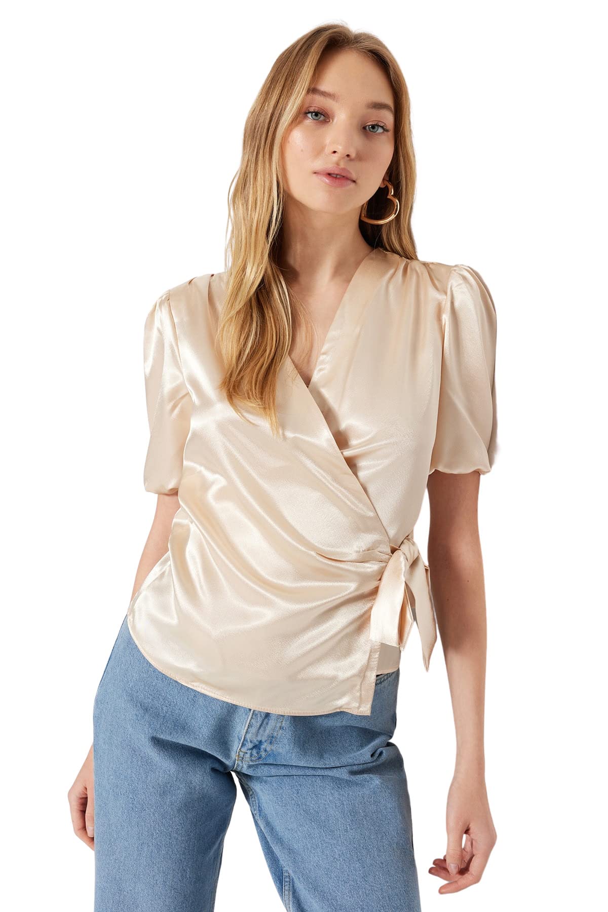 Trendyolwomens Trendyol Woman Regular Fit Basic Cache Coeur Woven