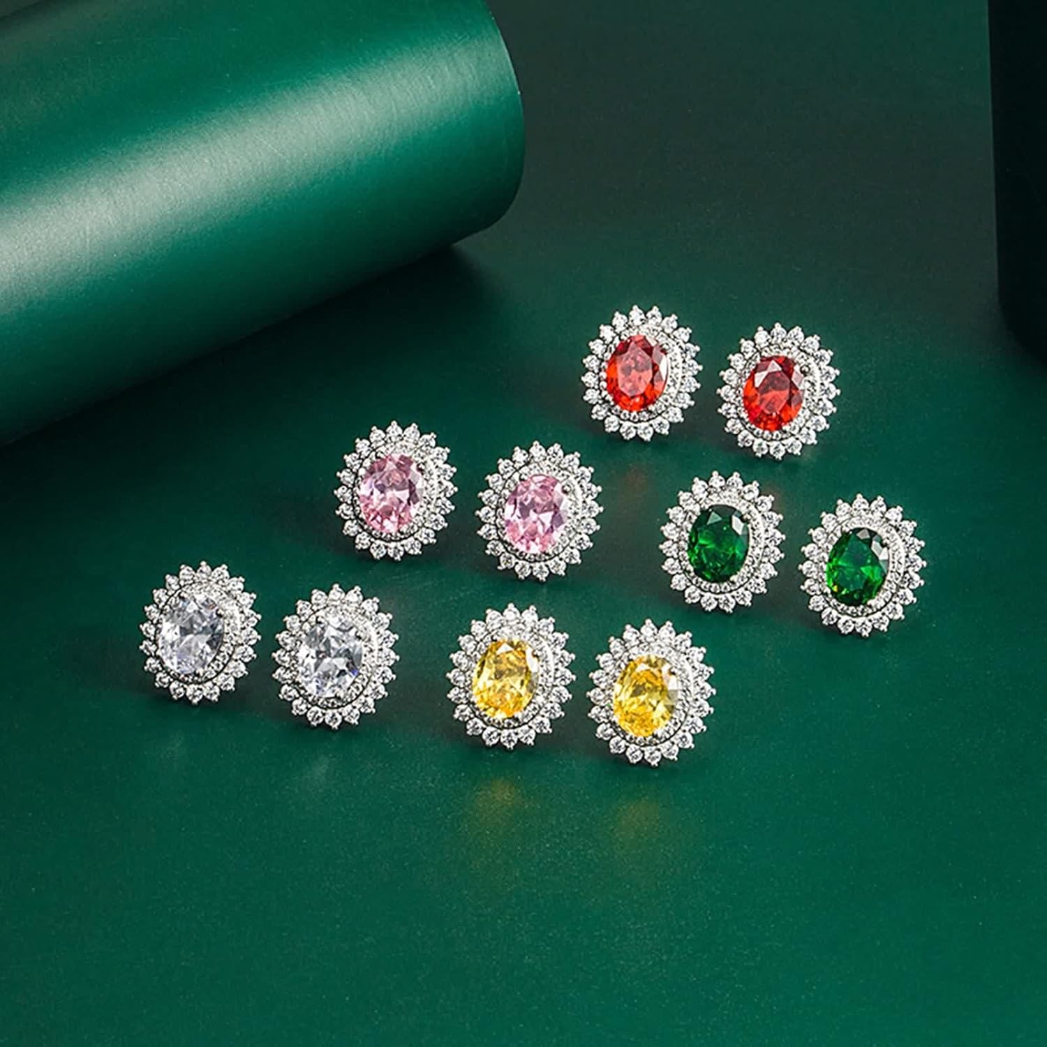 Orecchini Tobestu in zirconia cubica taglio ovale - Orecchini blu