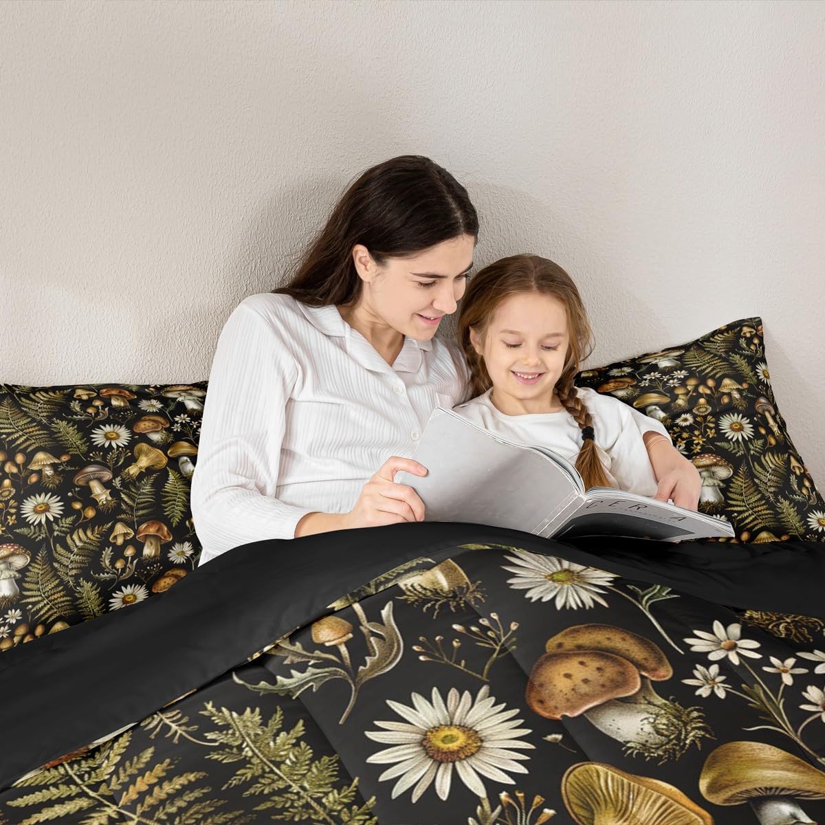 Castle Fairy Mushroom Bedding Set Twin Size 2 Pcs,70s Groovy Daisy Green Leaves Comforter Set for Kids Teens Adults,Natural Jungle Plants Rustic Style Comforter Duvet Set with 1 Pillowcase