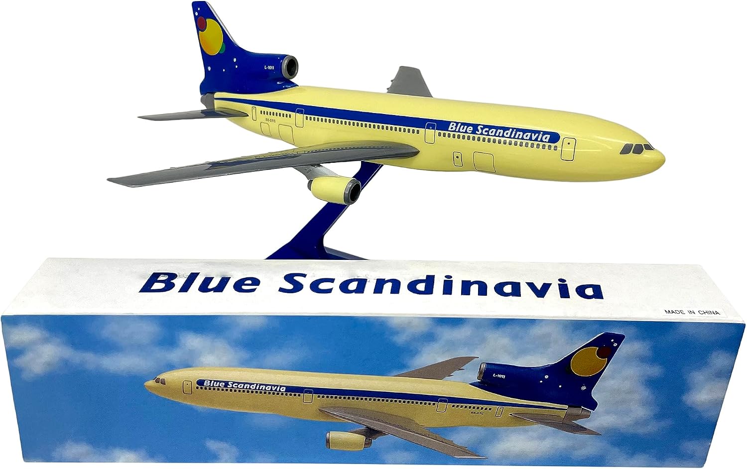 Blue Scandinavia Lockheed Tristar L-1011 1:250 Scale - Plastic Snap-Fit Model Airplane - Collectible Replica of Blue Scandinavia Airlines Aircraft - Part #ALK-10110I-018 image 3