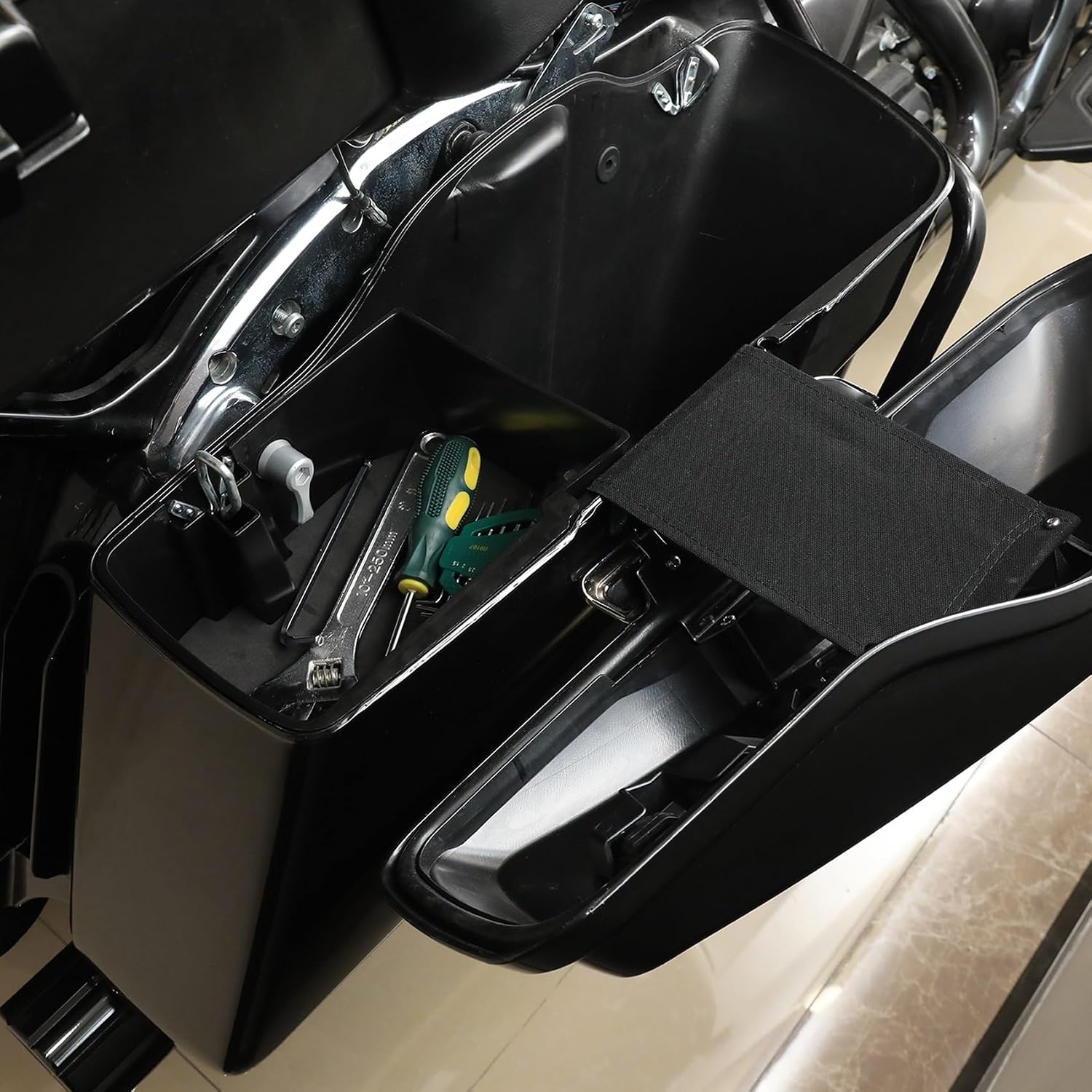 Green-L Hard Saddlebag Organizer Tool Box Fit for Harley Touring Road King Electra Glide 2014-2024