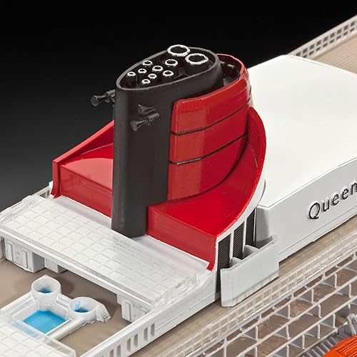 Miniatura 6 de Revell 05231 Ocean Liner Queen Mary 2 1:700 Scale Kit de modelo de plástico sin construir/sin pintar