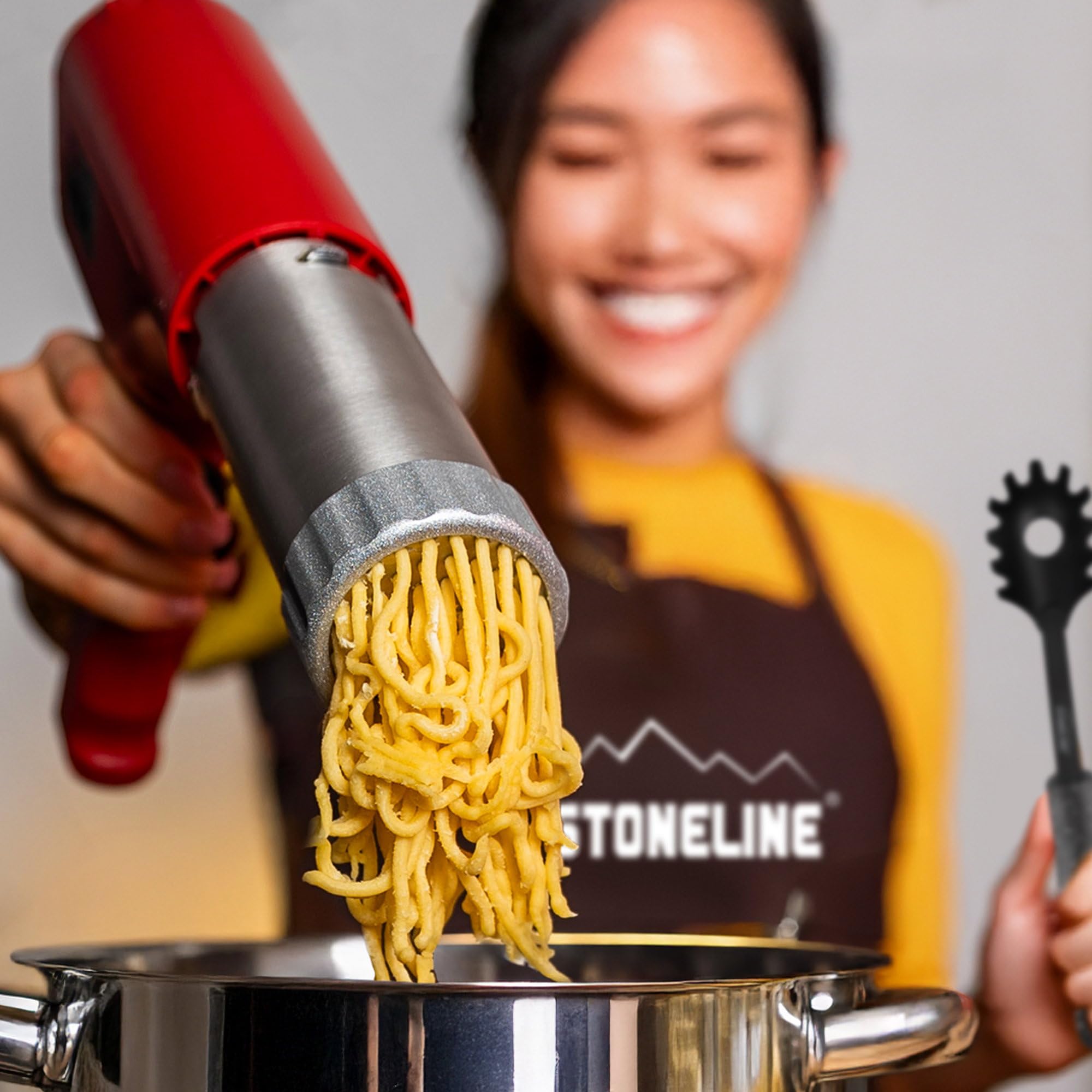 STONELINE Máquina de Pasta Eléctrica de Mano, Recargable USB 3000mAh 40 W, Máquina para hacer Pasta automática, con 8 Accesorios para Pasta Fresca Espaguetis Ñoquis Galletas Churros, Acero inoxidable,