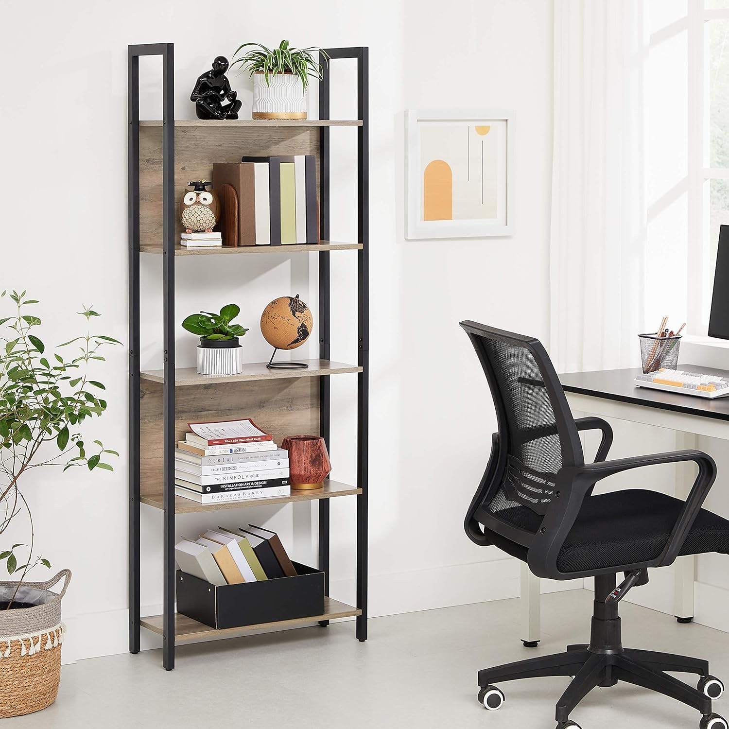 VASAGLE Bibliothèque sur 5 Niveaux, Étagère de Rangement pour Cuisine, pour Bureau, Salon, Chambre, 24 x 62 x 165 cm, Style Industriel, Grège Chiné et Noir d'encre LLS025B02V1