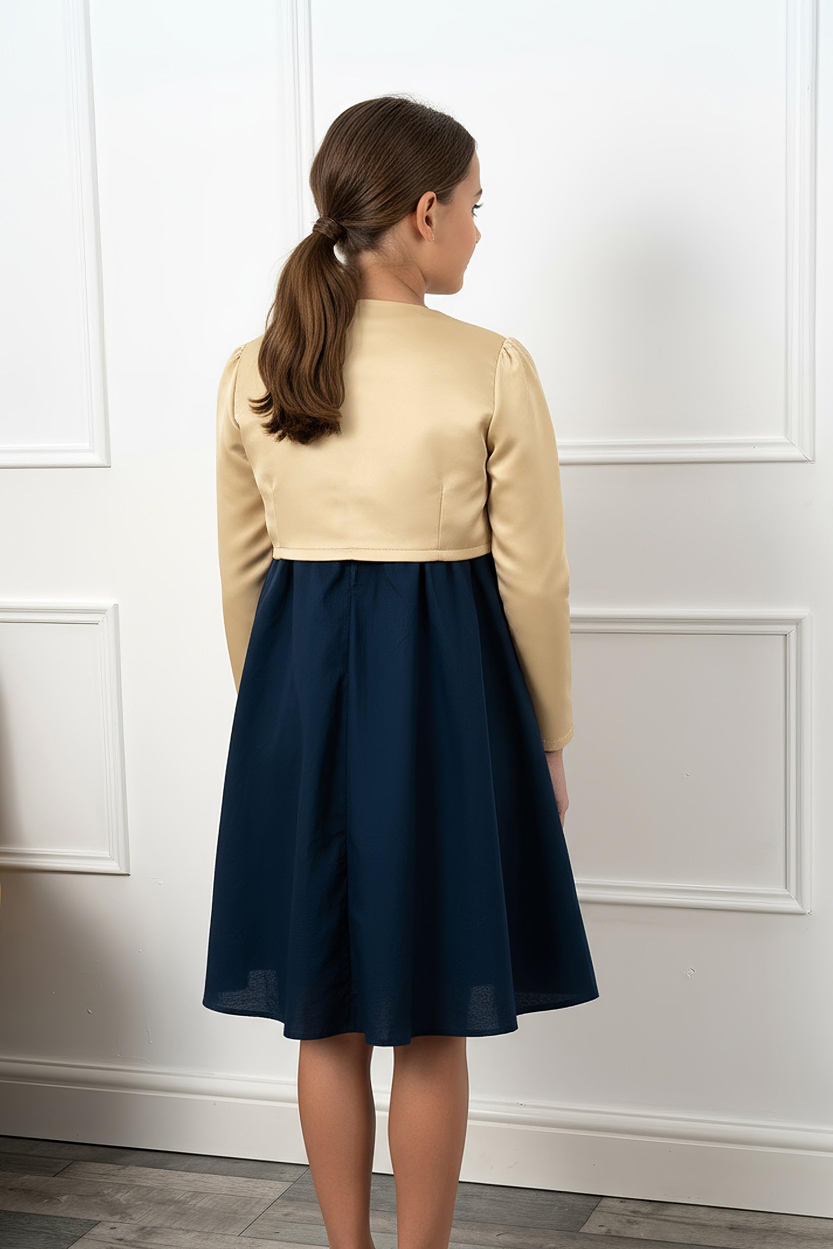 Bolerose Boléro en Satin à Manches Longues pour Fille Enfant
