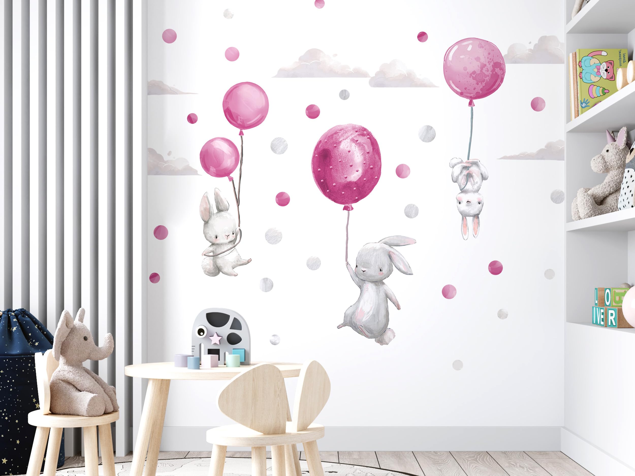 Cadeau d'anniversaire enfant : grand sticker mural lapin et ballons roses