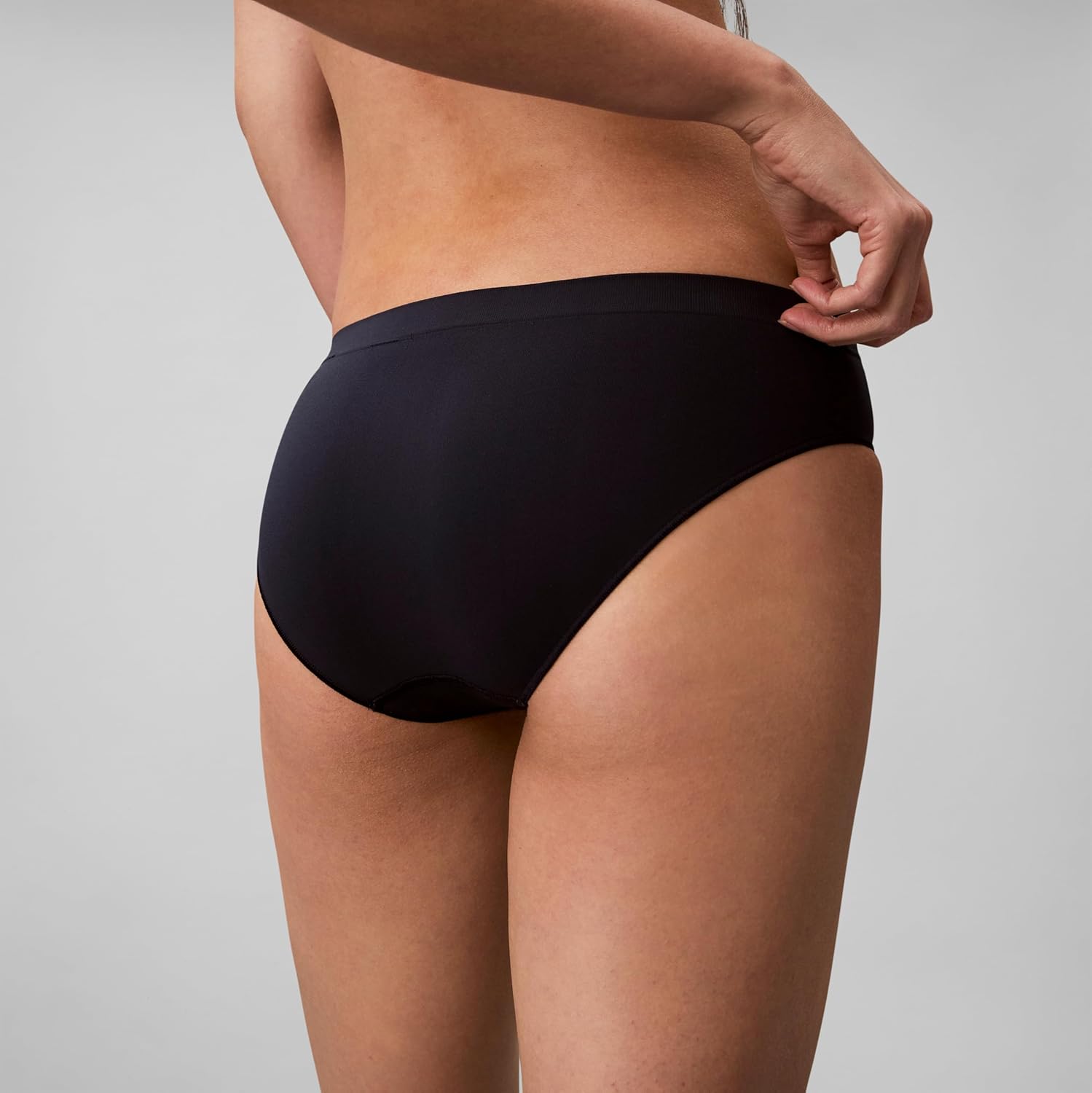 Calvin Klein Women's Bonded Flex Seamless Bikini Panties, 5 Pack
